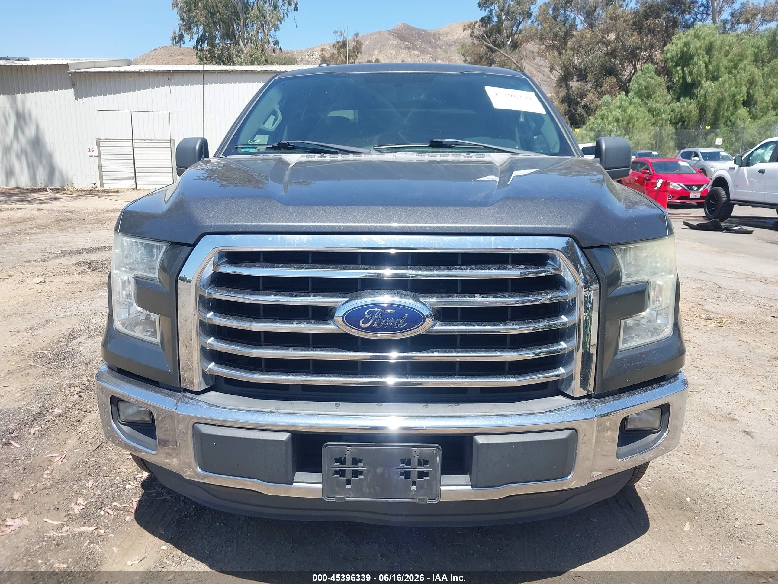 2015 Ford F-150 Xlt Gray vin: 1FTEW1CPXFFA57203