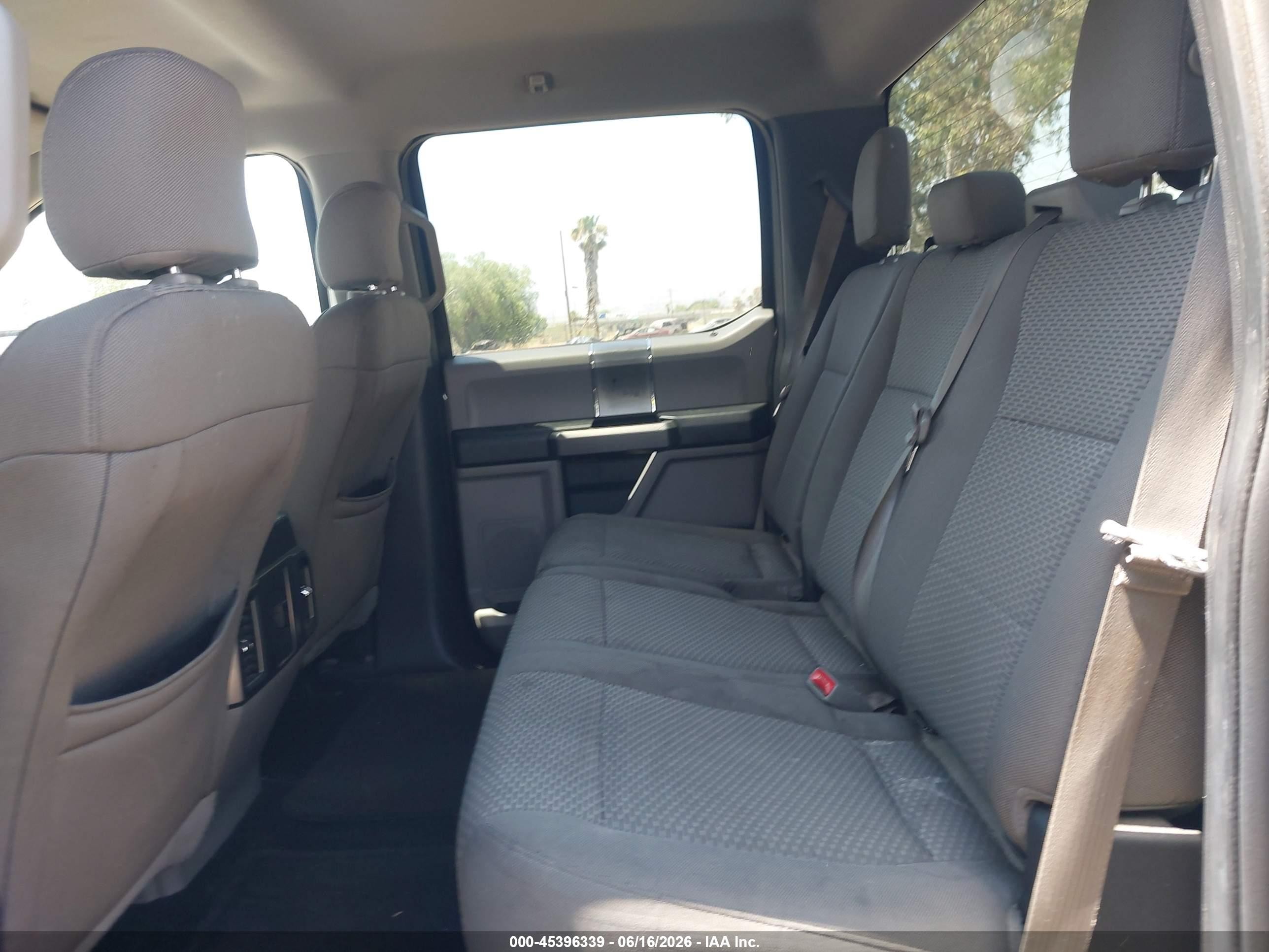 2015 Ford F-150 Xlt Gray vin: 1FTEW1CPXFFA57203