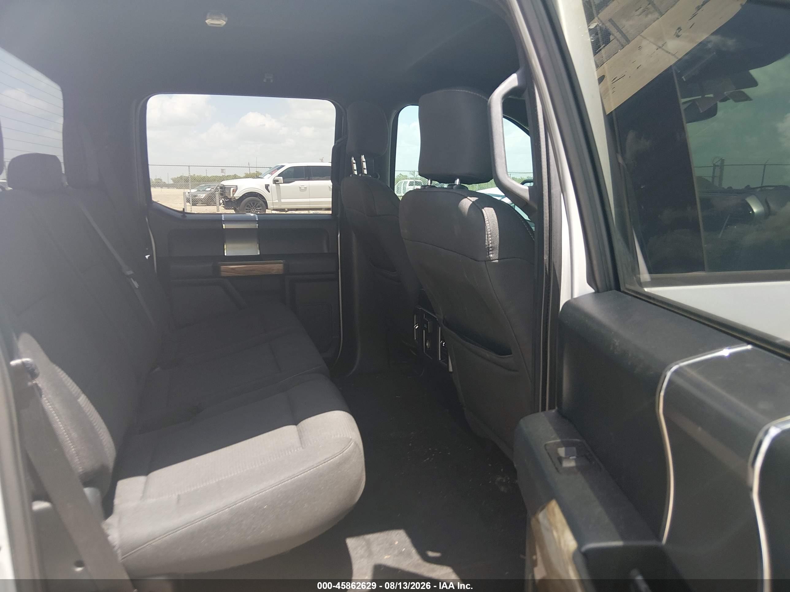 2015 Ford F-150 Xlt Silver vin: 1FTEW1CPXFKD40773