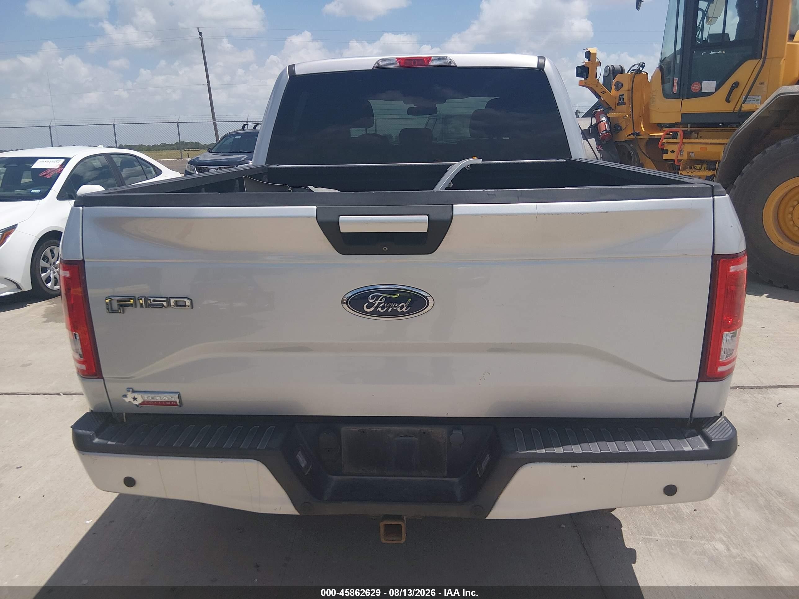 2015 Ford F-150 Xlt Silver vin: 1FTEW1CPXFKD40773