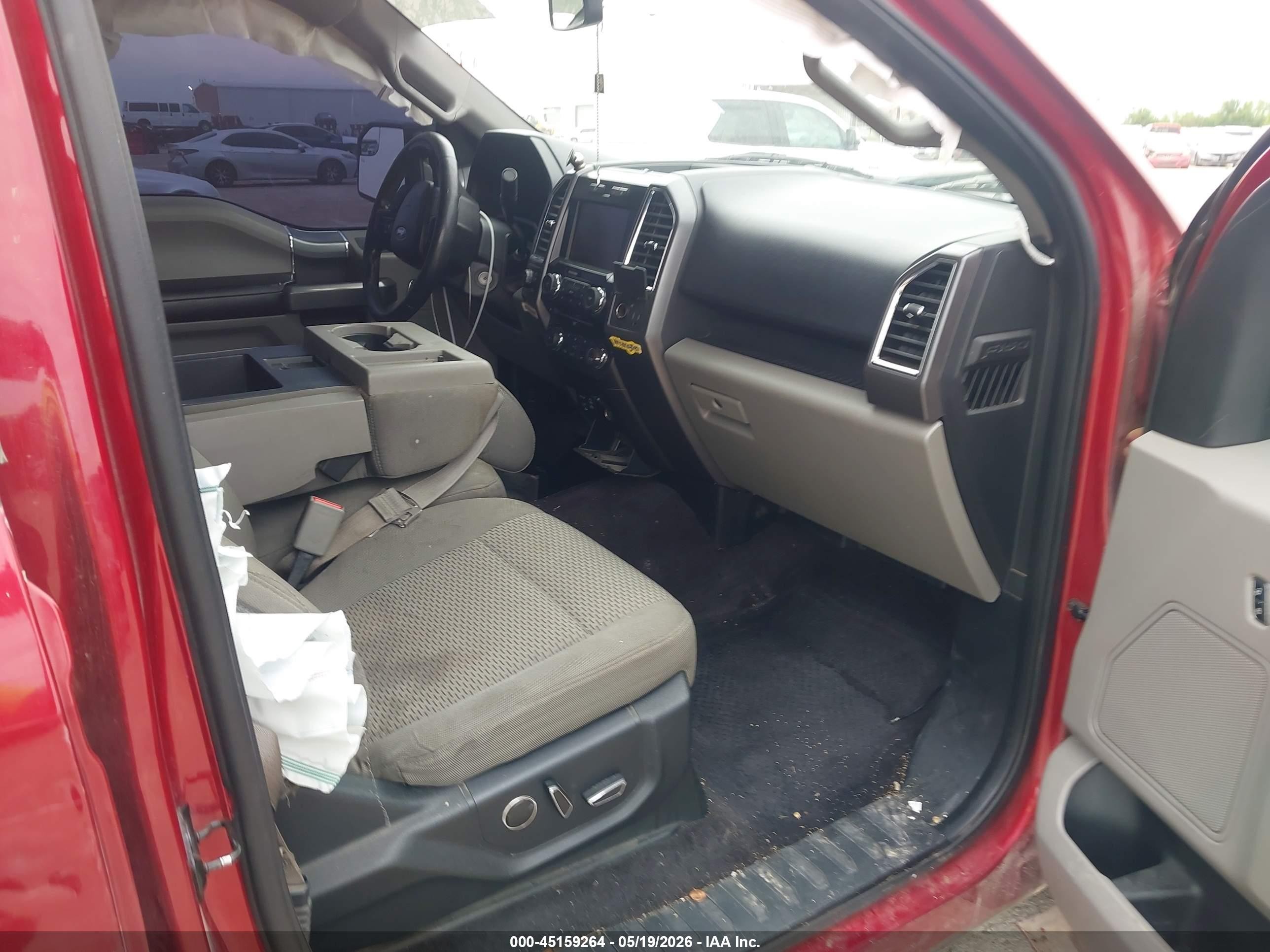 2015 Ford F-150 Xlt Red vin: 1FTEW1CPXFKE19943