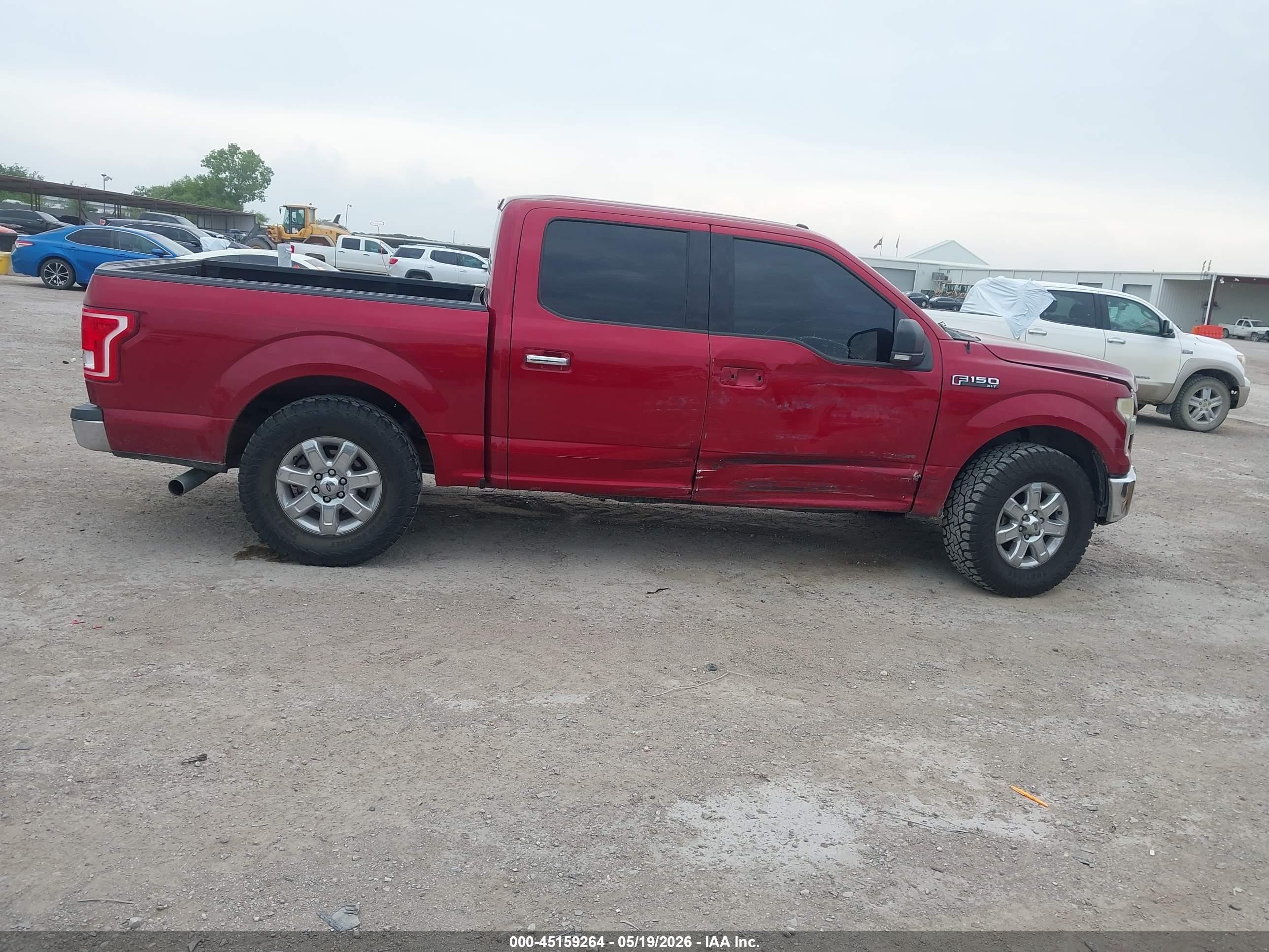 2015 Ford F-150 Xlt Red vin: 1FTEW1CPXFKE19943