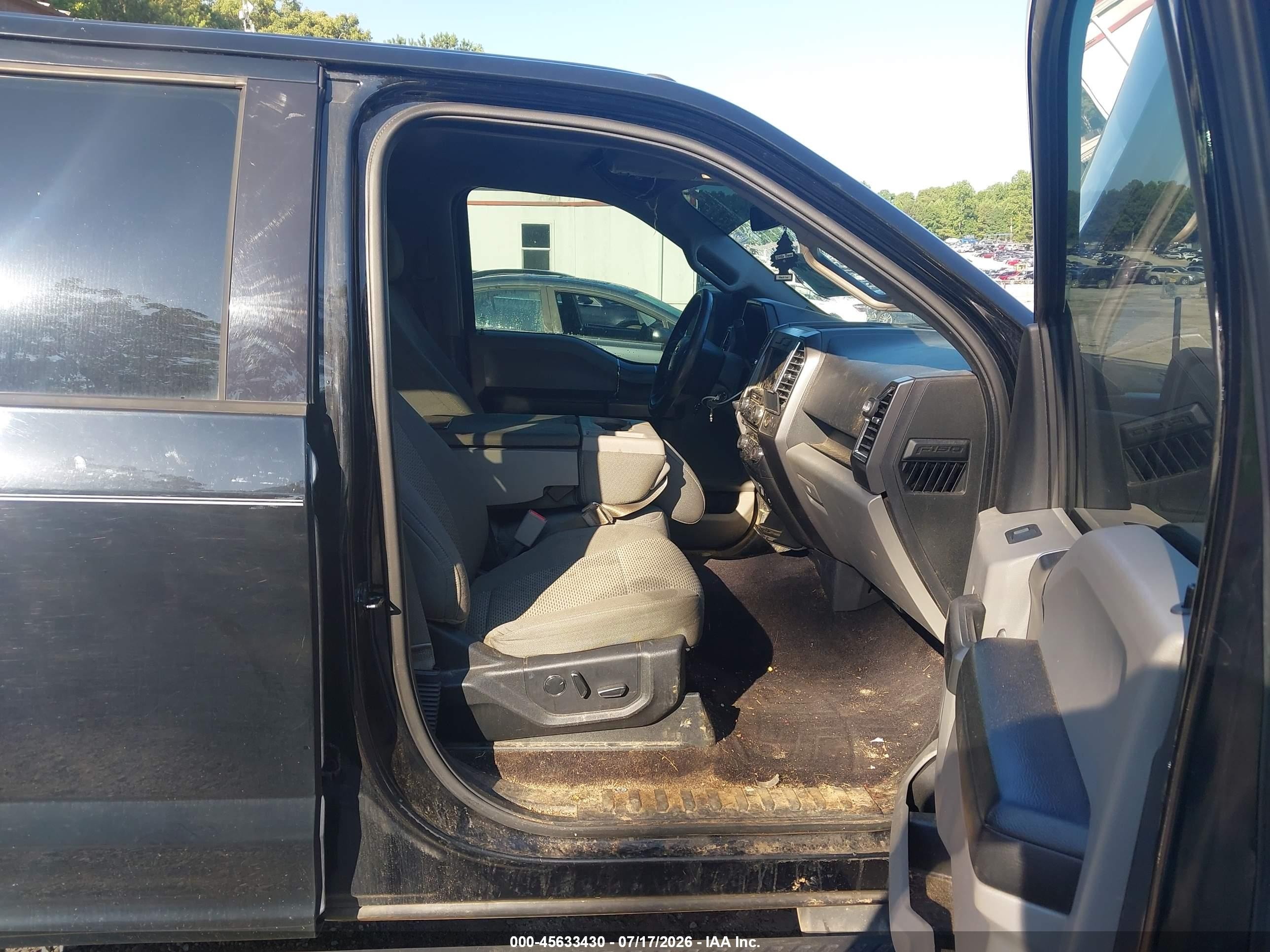 2016 Ford F-150 Xlt Black vin: 1FTEW1CPXGFB19913