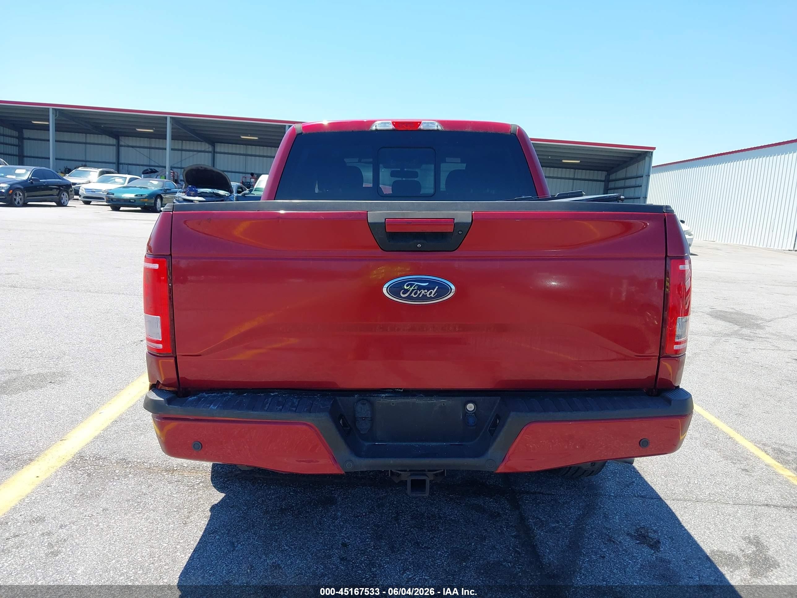 2017 Ford F-150 Xlt Red vin: 1FTEW1CPXHFC49336