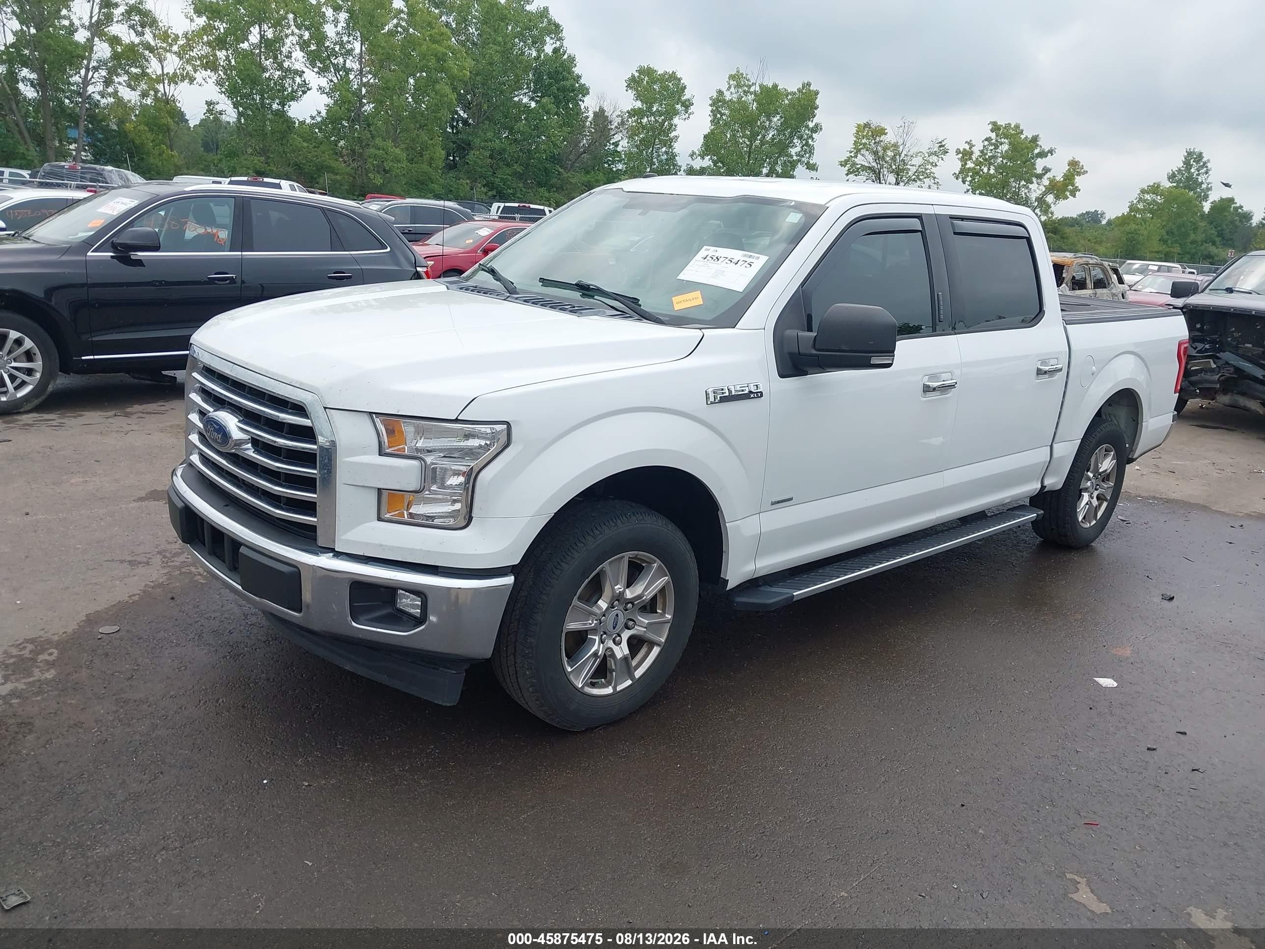 2017 Ford F-150 Xlt White vin: 1FTEW1CPXHKD52666