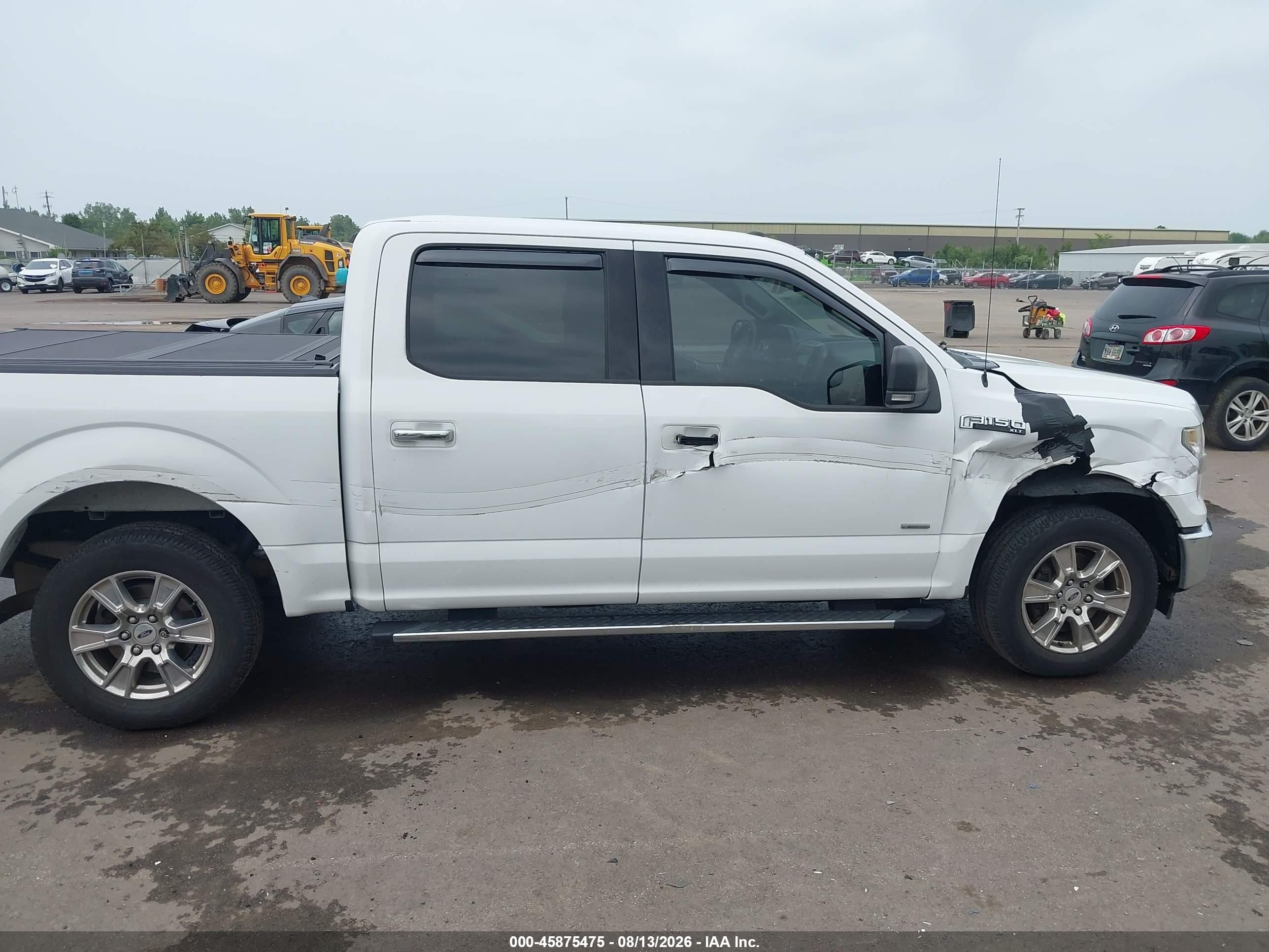 2017 Ford F-150 Xlt White vin: 1FTEW1CPXHKD52666