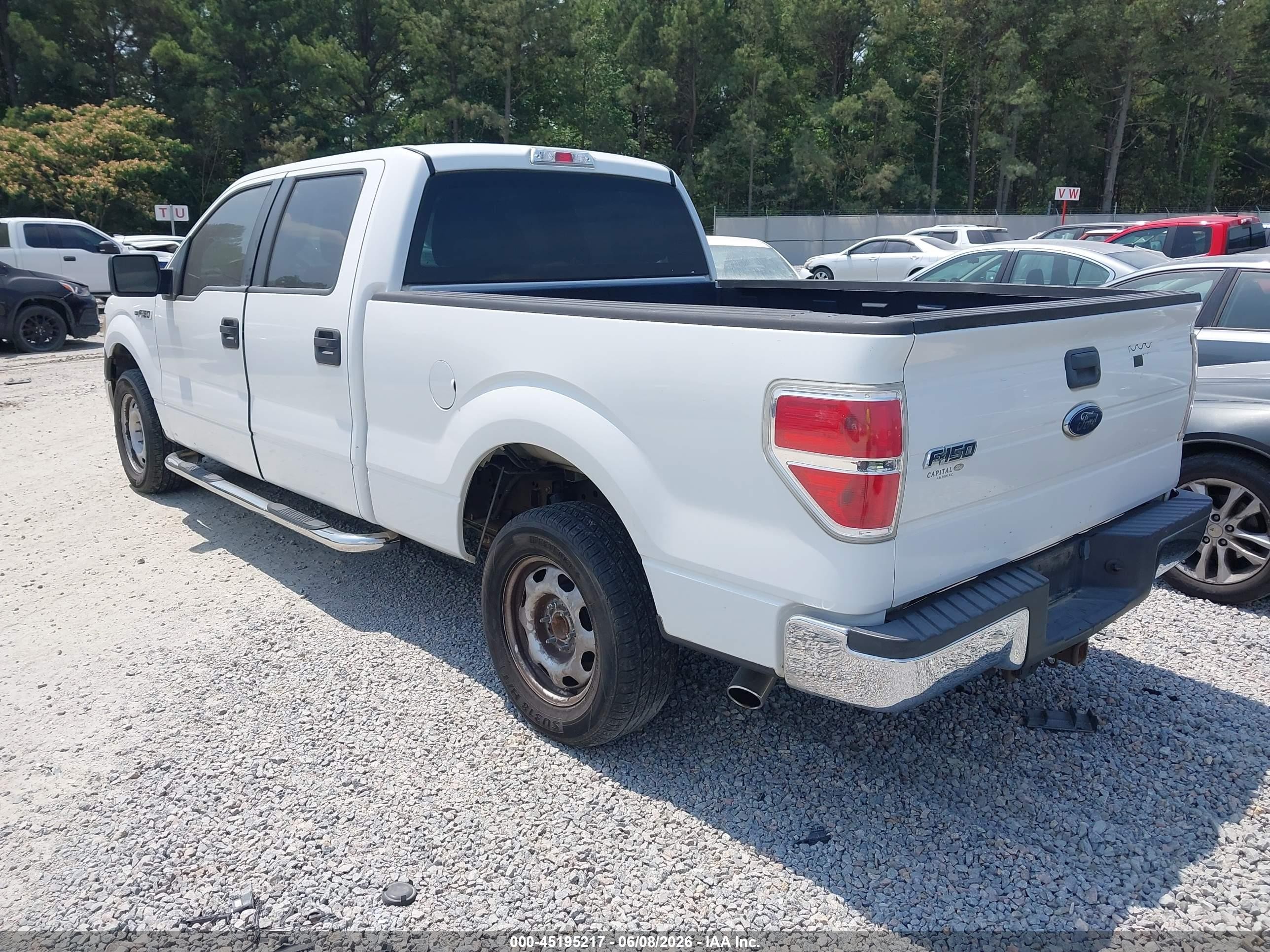 2010 Ford F150 Supercrew White vin: 1FTEW1CW3AFB93723