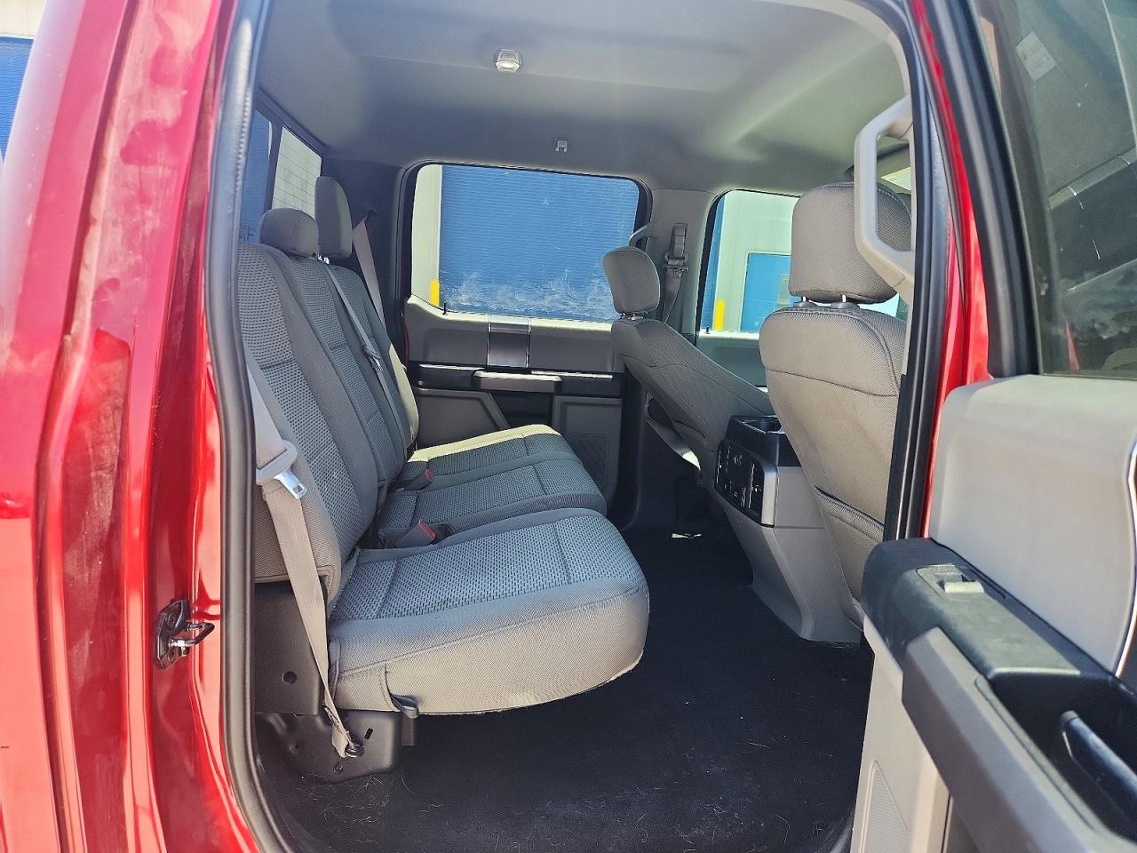 2019 Ford F150 Supercrew Red vin: 1FTEW1E44KKE45869
