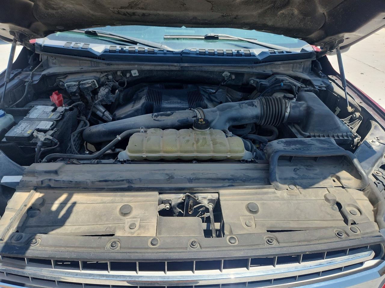 2019 Ford F150 Supercrew Red vin: 1FTEW1E44KKE45869