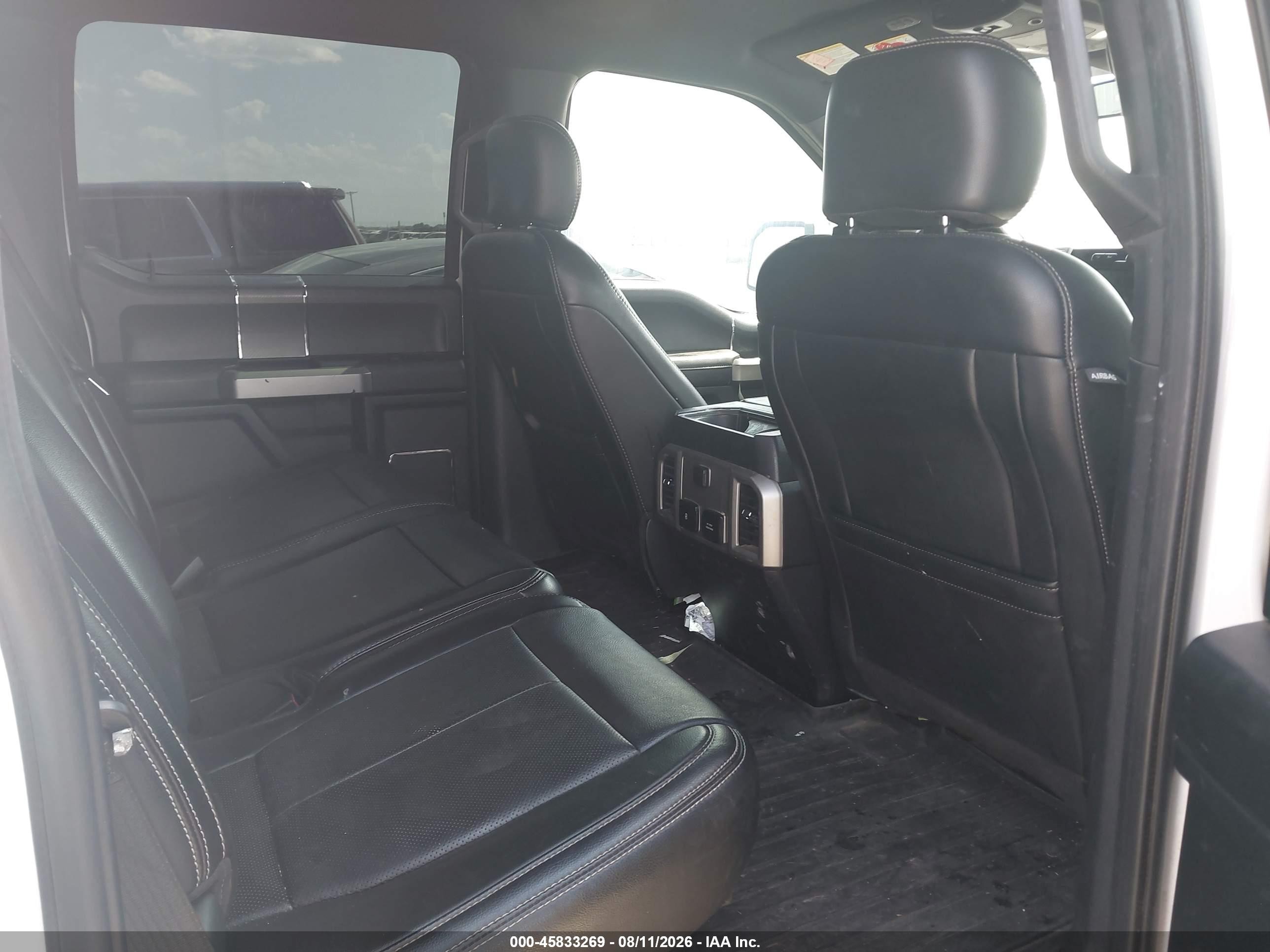 2019 Ford F-150 Lariat White vin: 1FTEW1E4XKKD89176