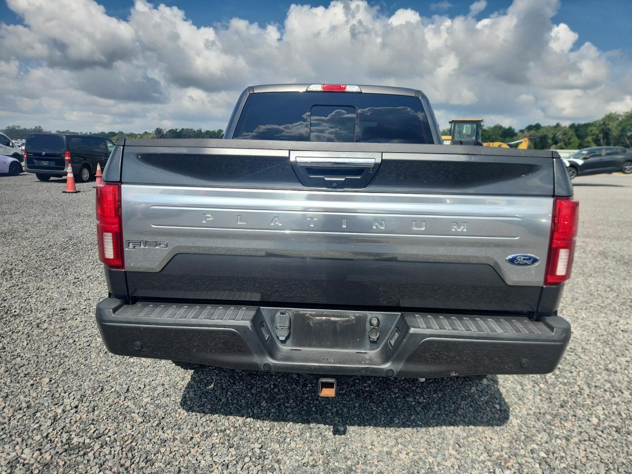 2018 Ford F150 Supercrew Gray vin: 1FTEW1E52JFC97429 Damage: Rear Metal Bumper Painted, Chipped, 3