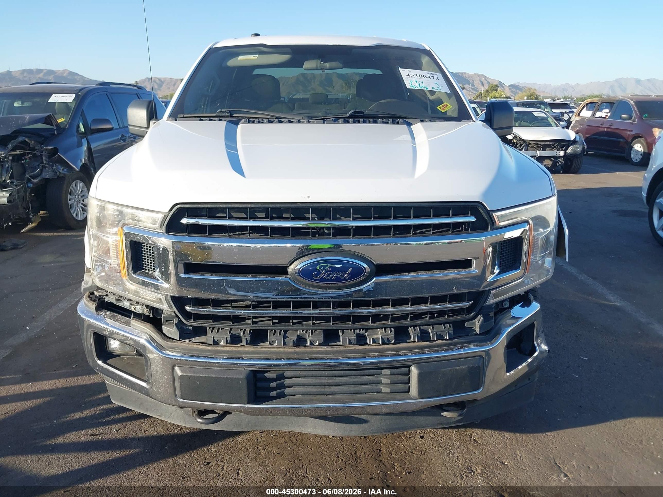 2018 Ford F-150 Xlt Белый vin: 1FTEW1E53JKC56850
