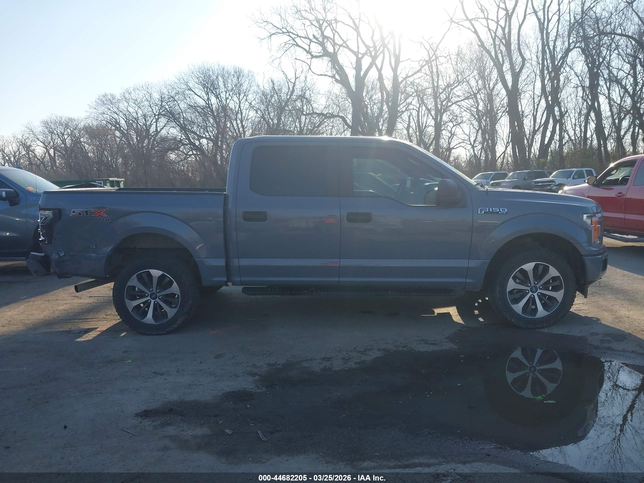 2019 Ford F-150 Xl Серый vin: 1FTEW1E53KFB23676