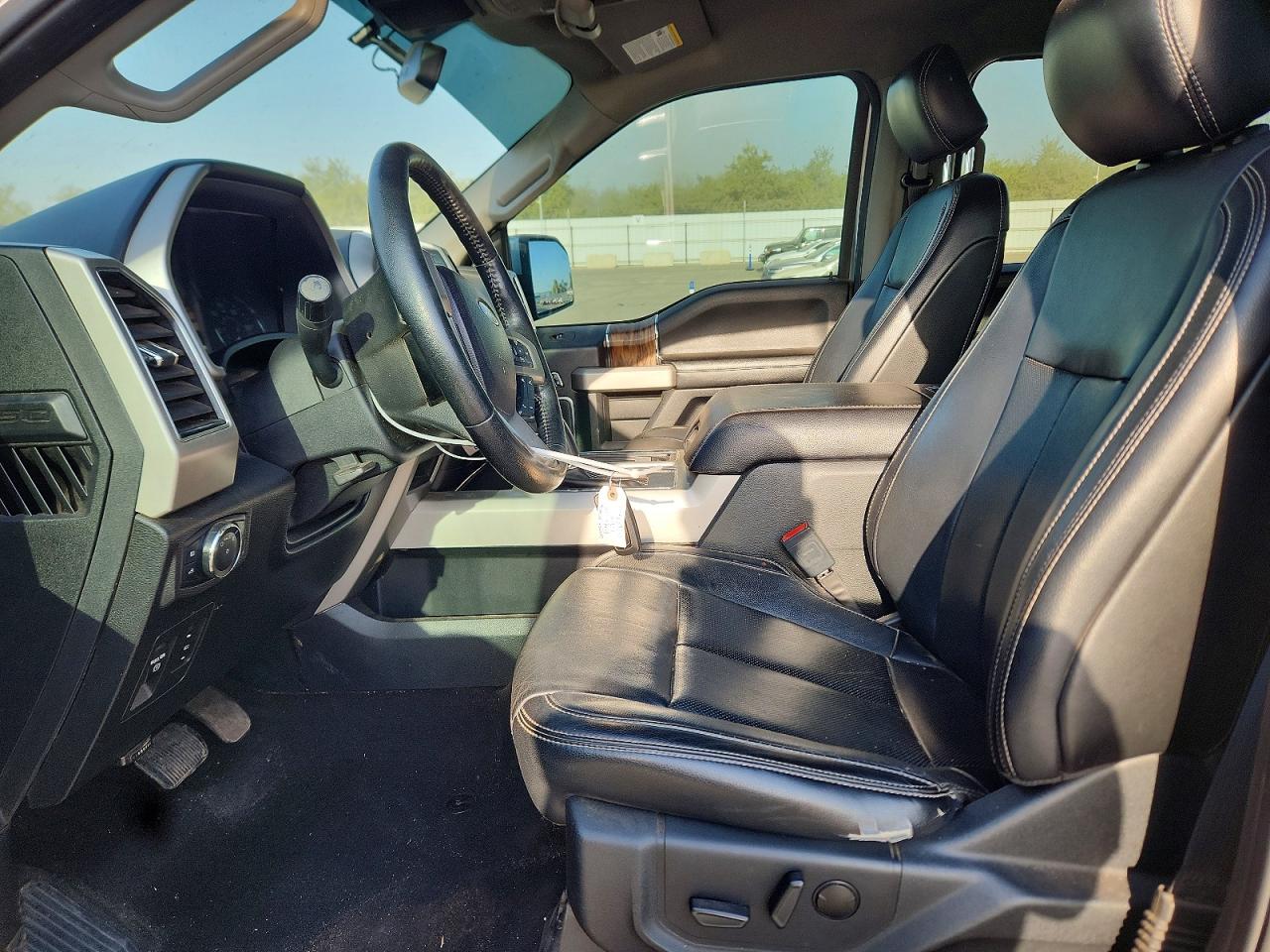 2020 Ford F150 Supercrew Серебряный vin: 1FTEW1E53LKD27774