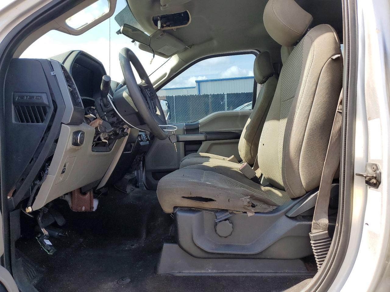 2018 Ford F150 Supercrew Silver vin: 1FTEW1E54JFC64271