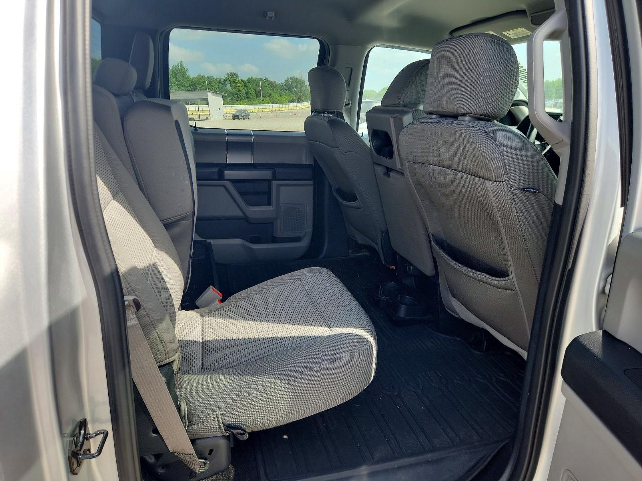 2019 Ford F150 Supercrew Silver vin: 1FTEW1E55KFC96602