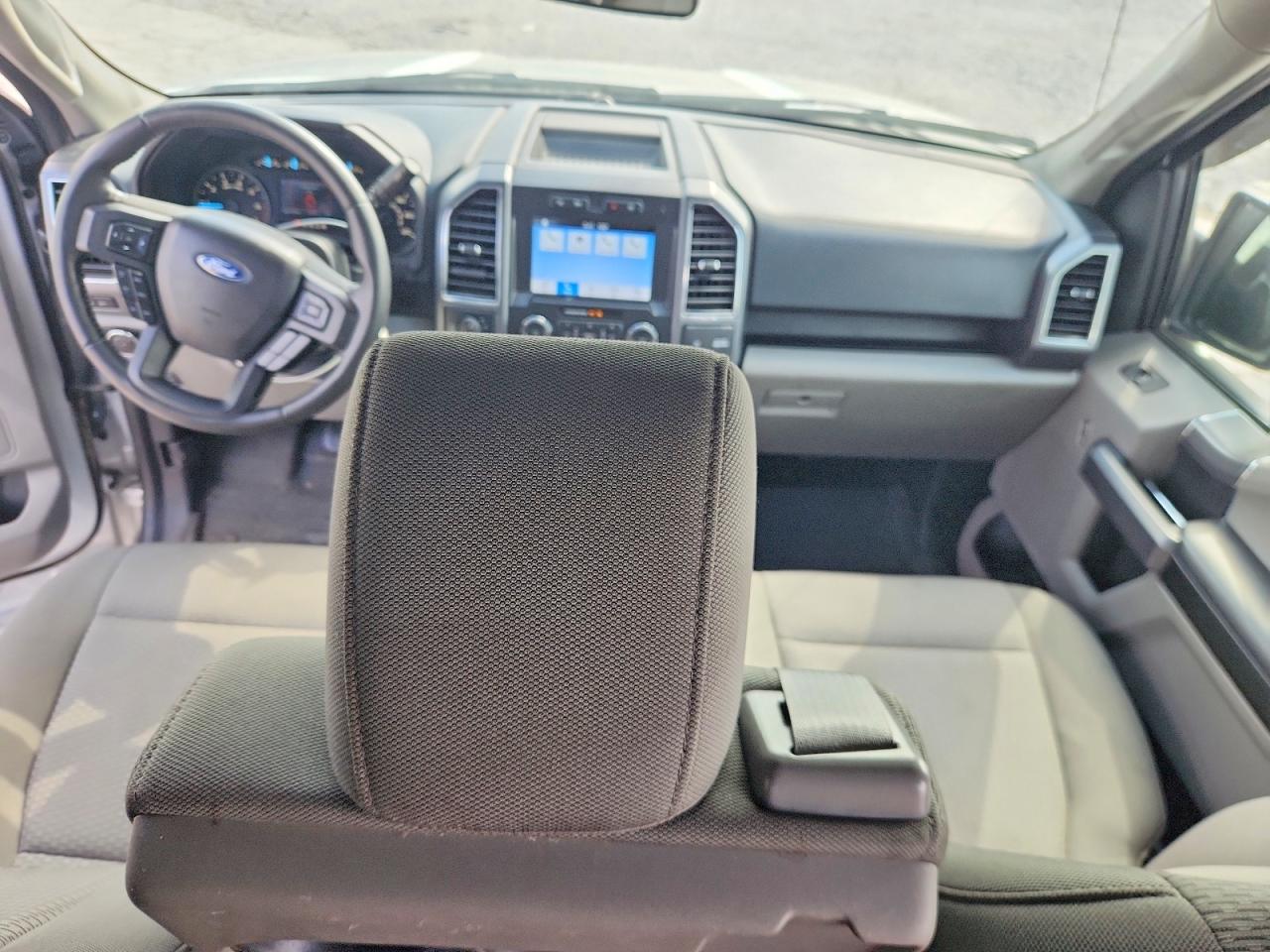 2019 Ford F150 Supercrew Silver vin: 1FTEW1E55KFC96602