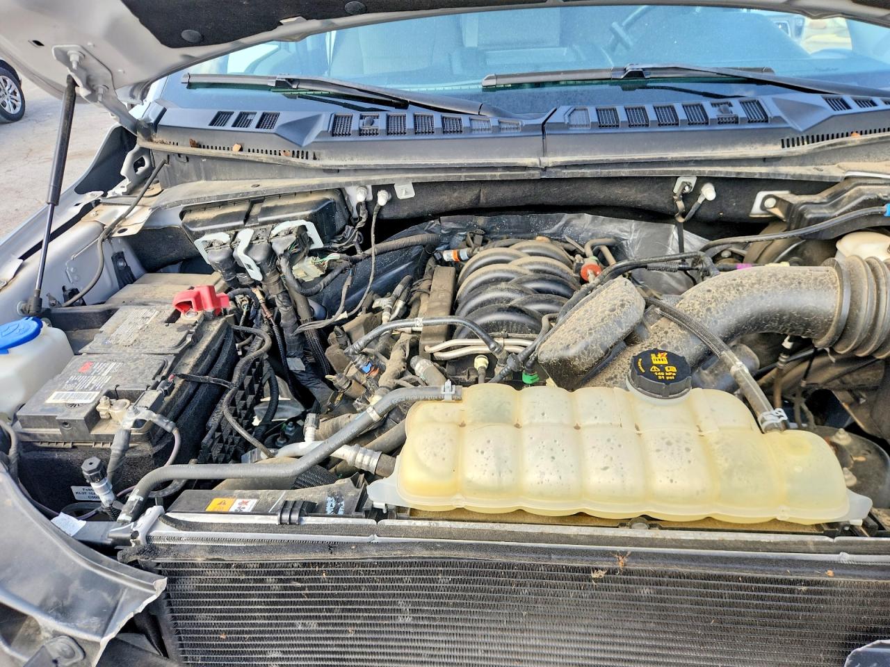 2019 Ford F150 Supercrew Silver vin: 1FTEW1E55KFC96602