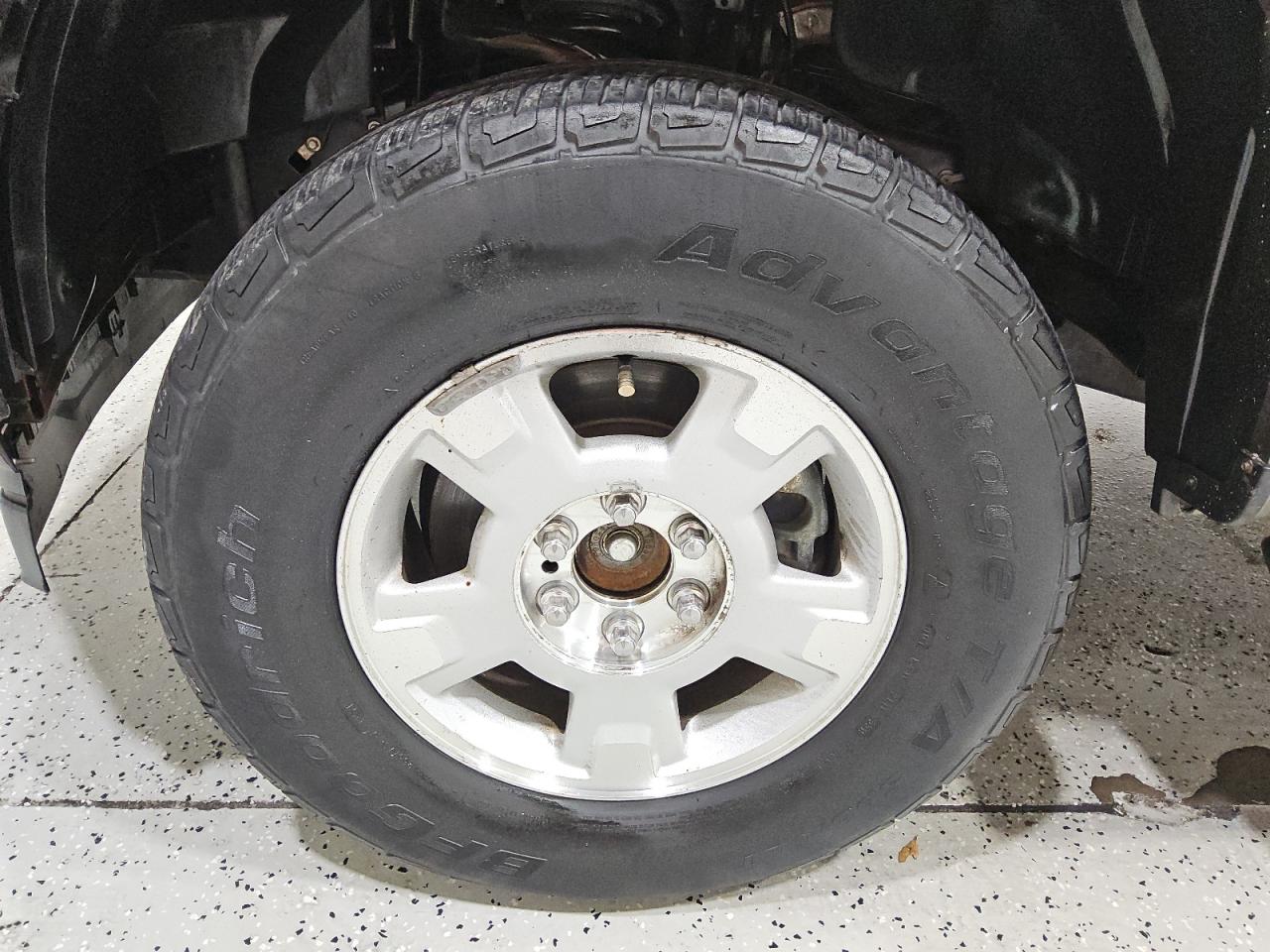 2018 Ford F150 Supercrew Серый vin: 1FTEW1E59JFD79836 Damage: Left Front Wheel, Curb Rash, 7 To 8 Inches