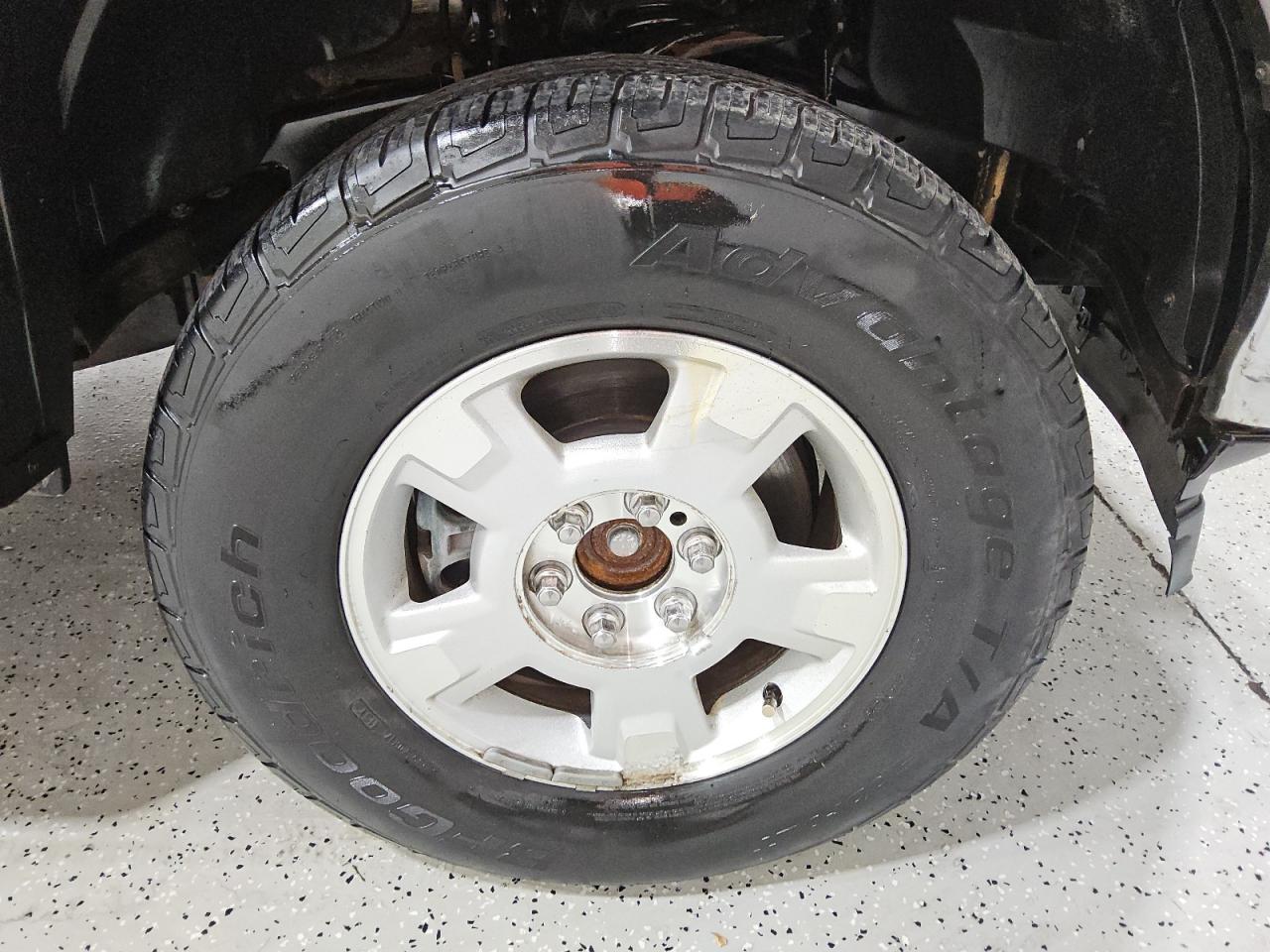 2018 Ford F150 Supercrew Серый vin: 1FTEW1E59JFD79836 Damage: Right Front Center Cap, Missing, Replacement Required