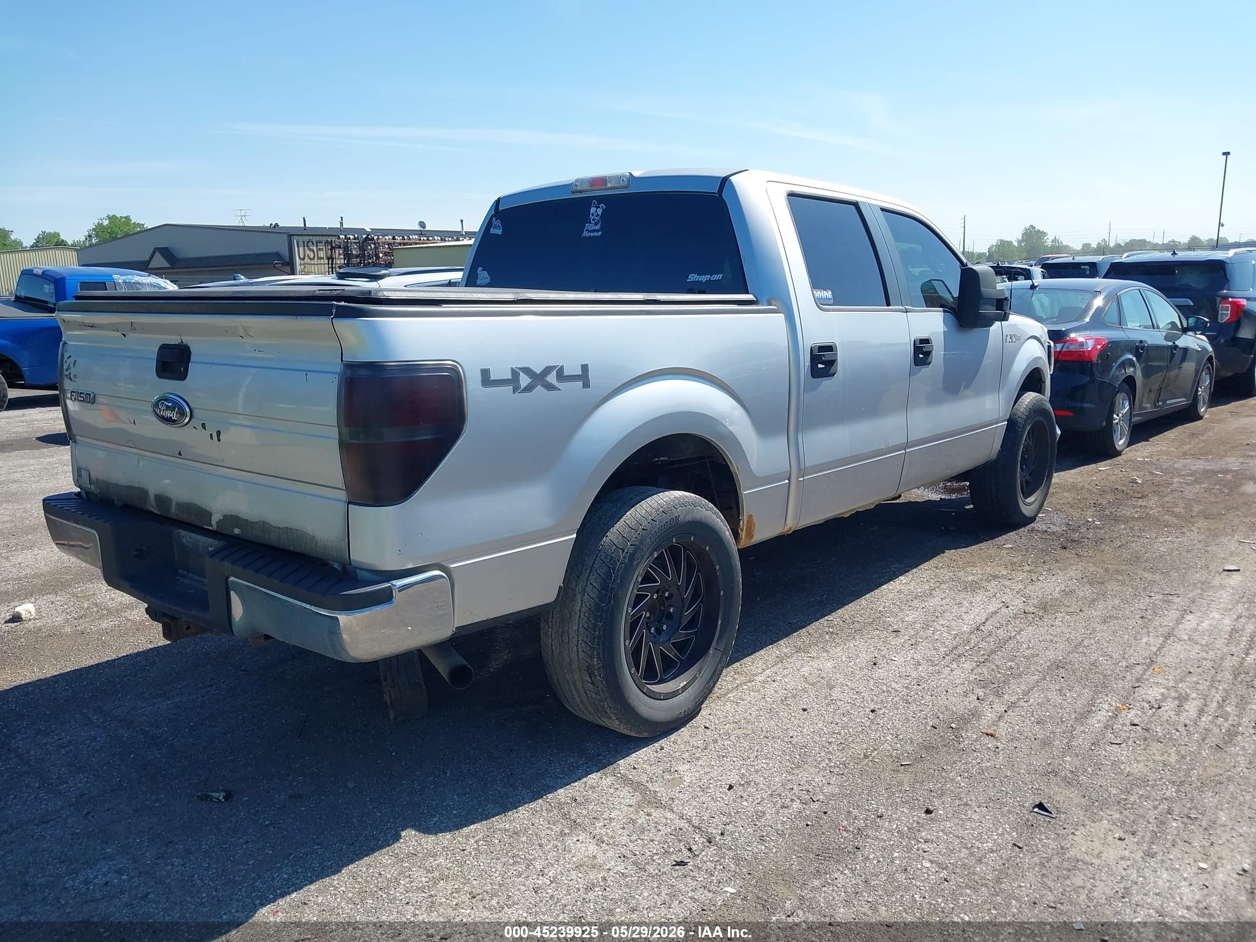 2010 Ford F-150 Xlt Silver vin: 1FTEW1E81AFC48538