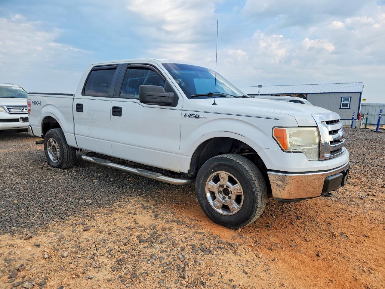 2010 Ford F150 Supercrew Белый vin: 1FTEW1E82AKE15917