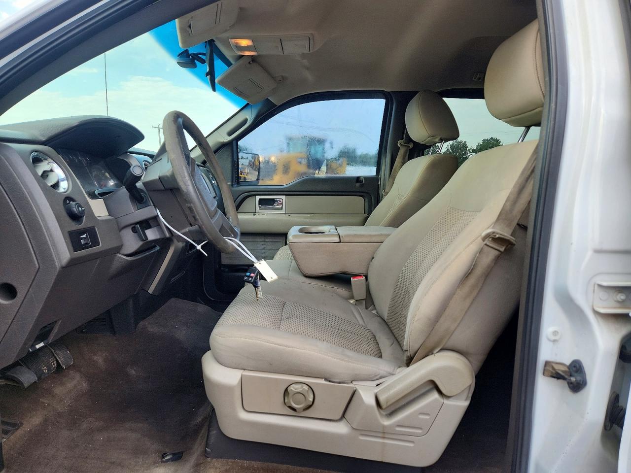 2010 Ford F150 Supercrew Белый vin: 1FTEW1E82AKE15917