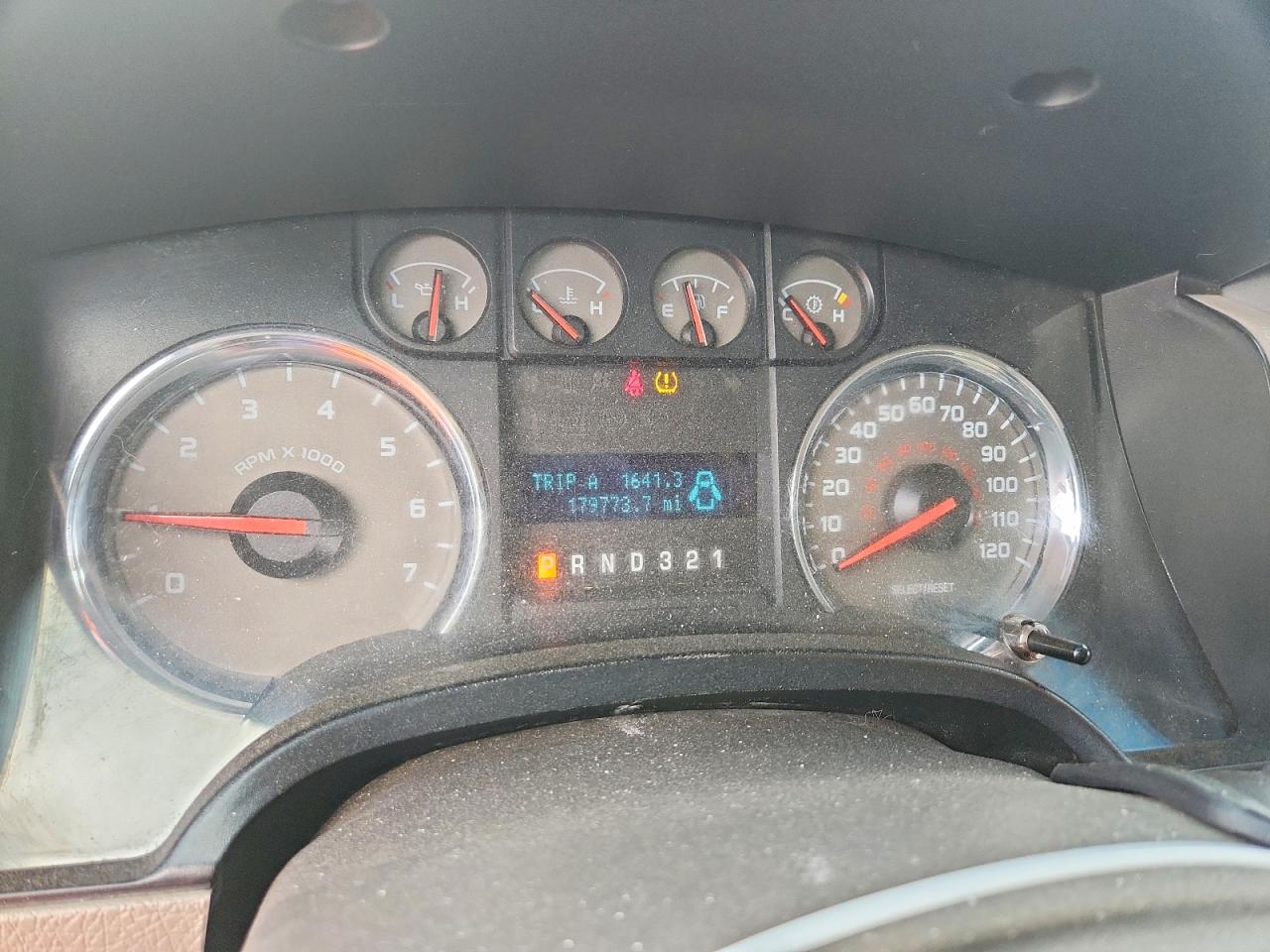 2010 Ford F150 Supercrew Белый vin: 1FTEW1E82AKE15917