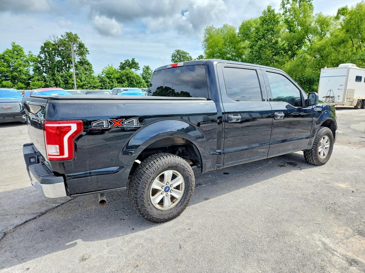 2016 Ford F150 Supercrew Black vin: 1FTEW1E83GKD94505