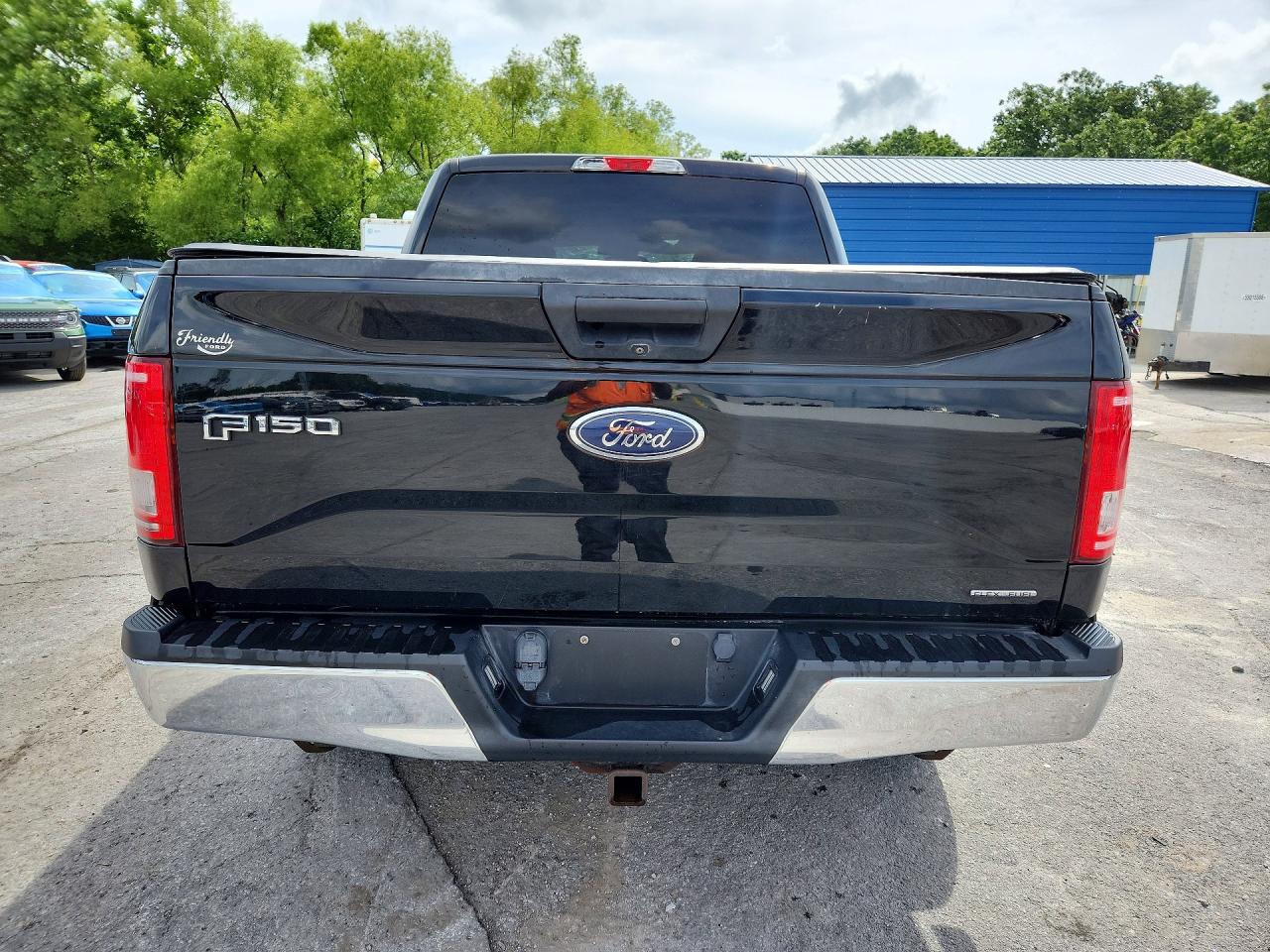 2016 Ford F150 Supercrew Black vin: 1FTEW1E83GKD94505