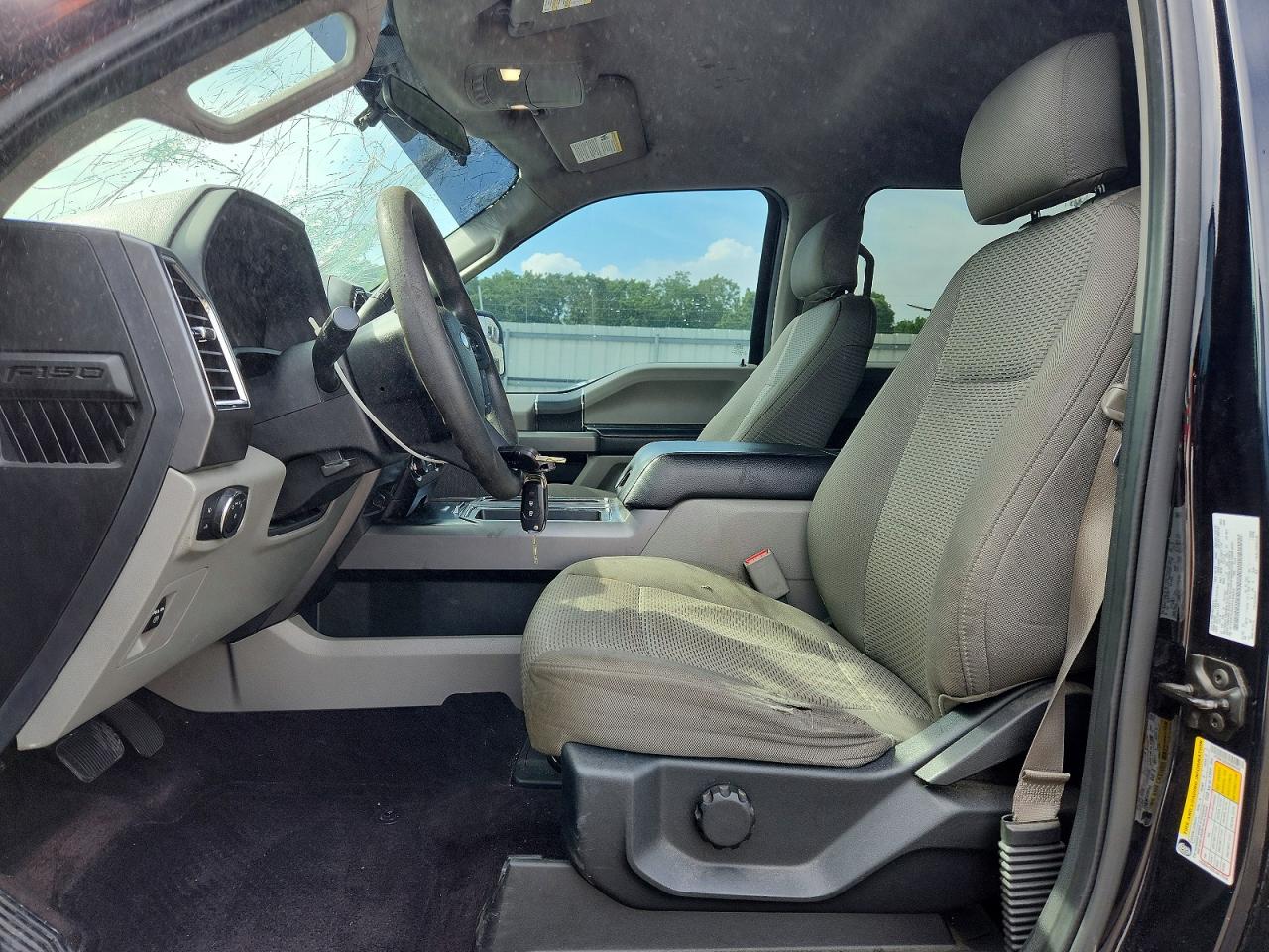 2016 Ford F150 Supercrew Black vin: 1FTEW1E83GKD94505