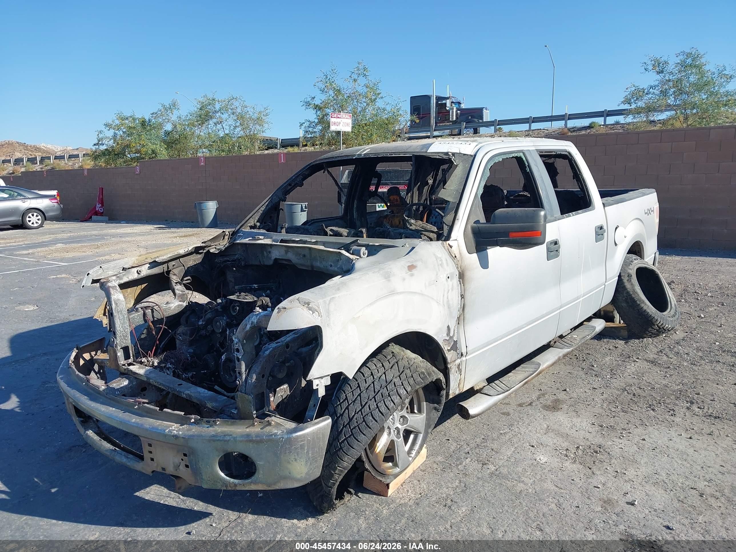 2010 Ford F-150 Xl/xlt White vin: 1FTEW1E84AFA12949