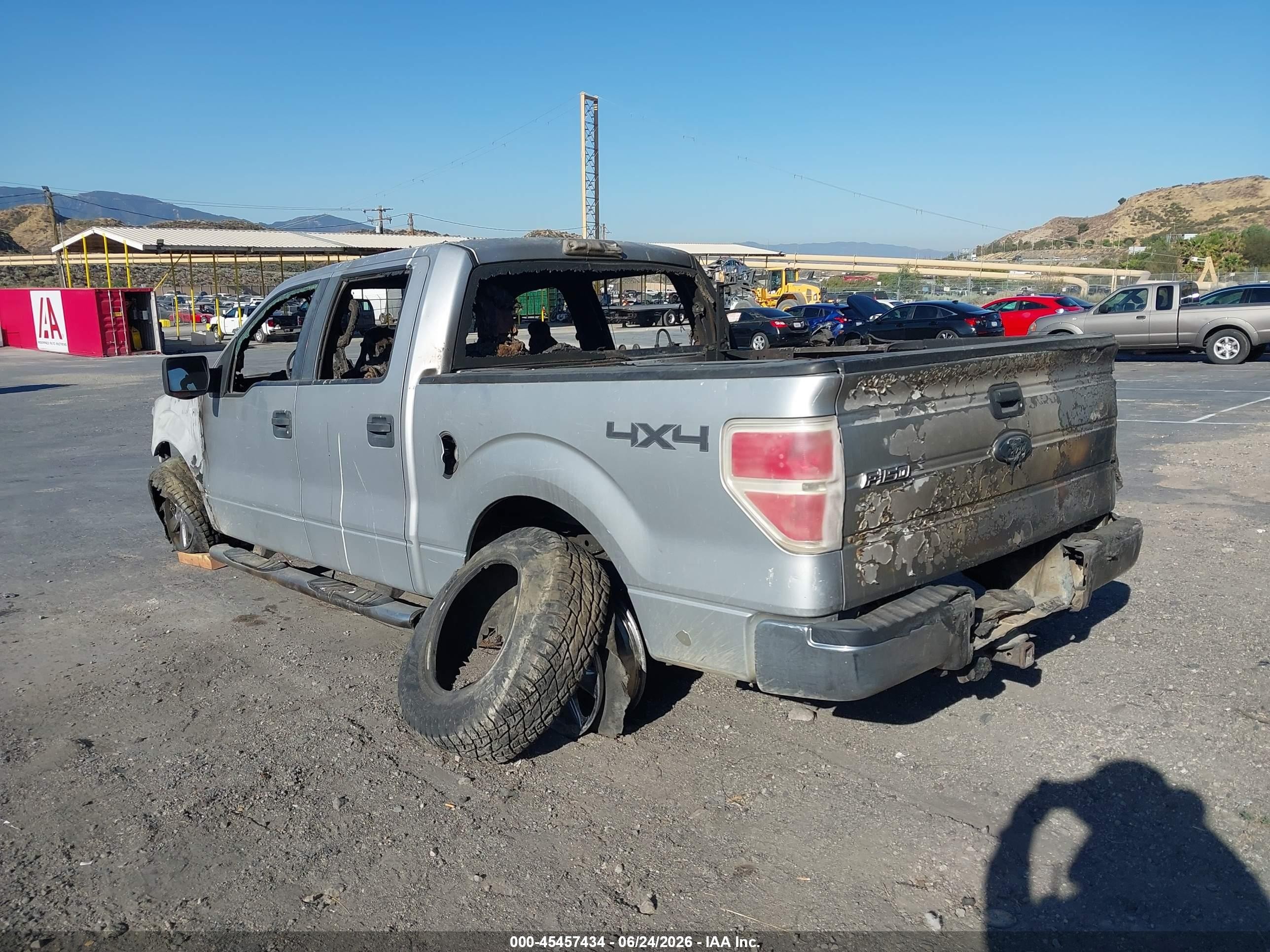2010 Ford F-150 Xl/xlt White vin: 1FTEW1E84AFA12949