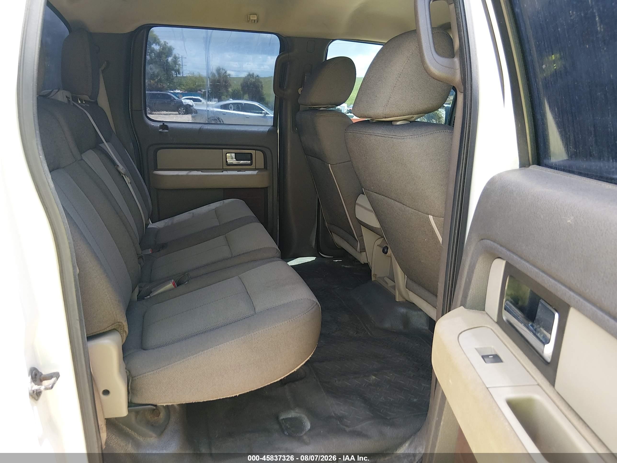2010 Ford F-150 Xl White vin: 1FTEW1E84AFB25820