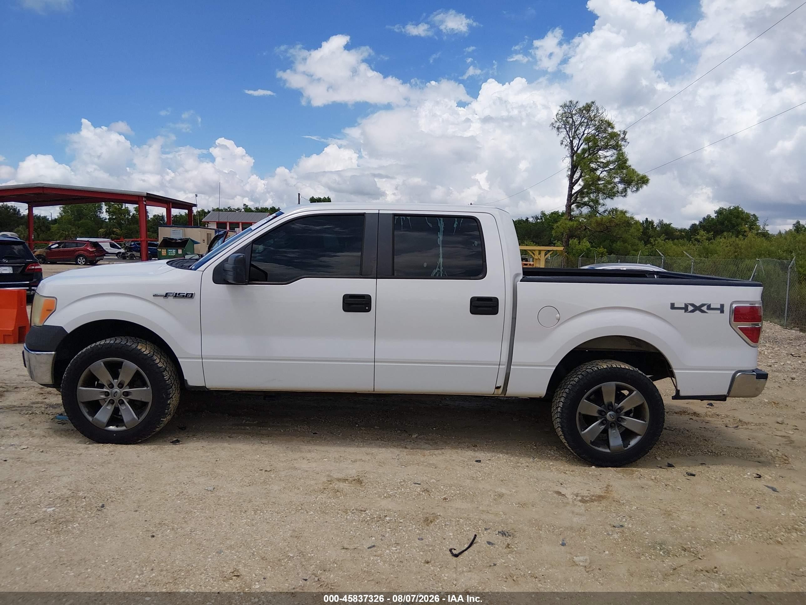 2010 Ford F-150 Xl White vin: 1FTEW1E84AFB25820