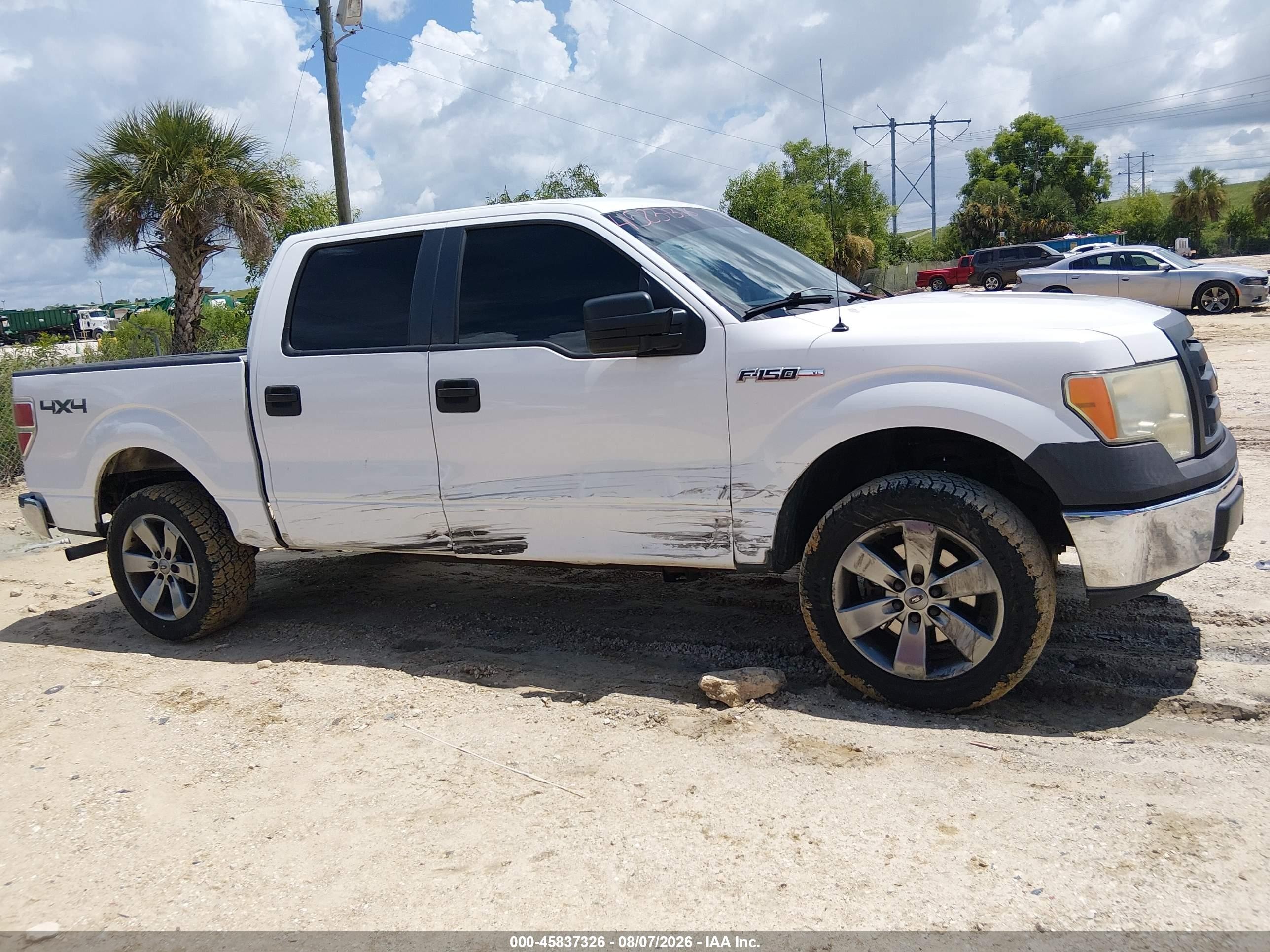 2010 Ford F-150 Xl White vin: 1FTEW1E84AFB25820