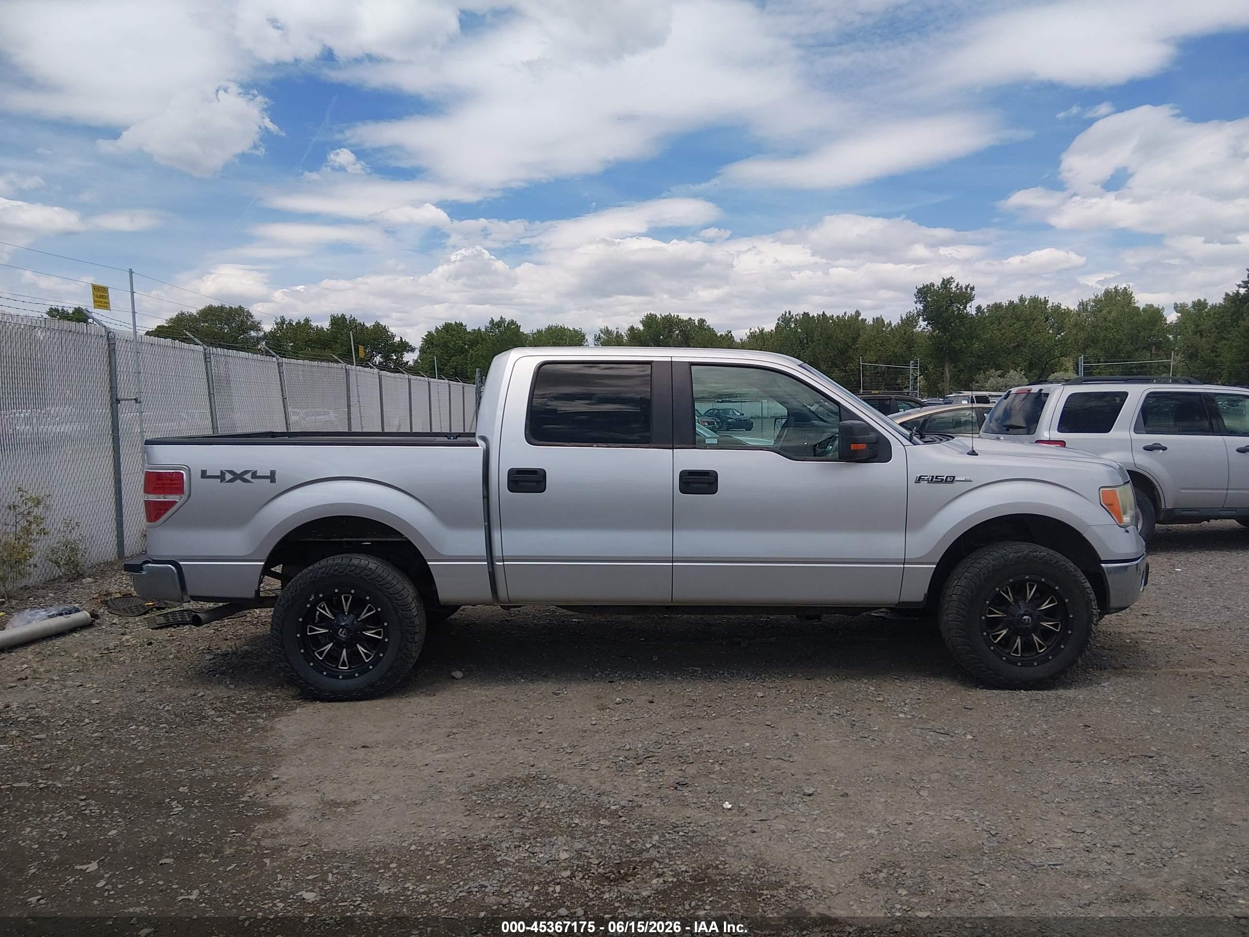 2010 Ford F-150 Xlt Silver vin: 1FTEW1E84AFC53751