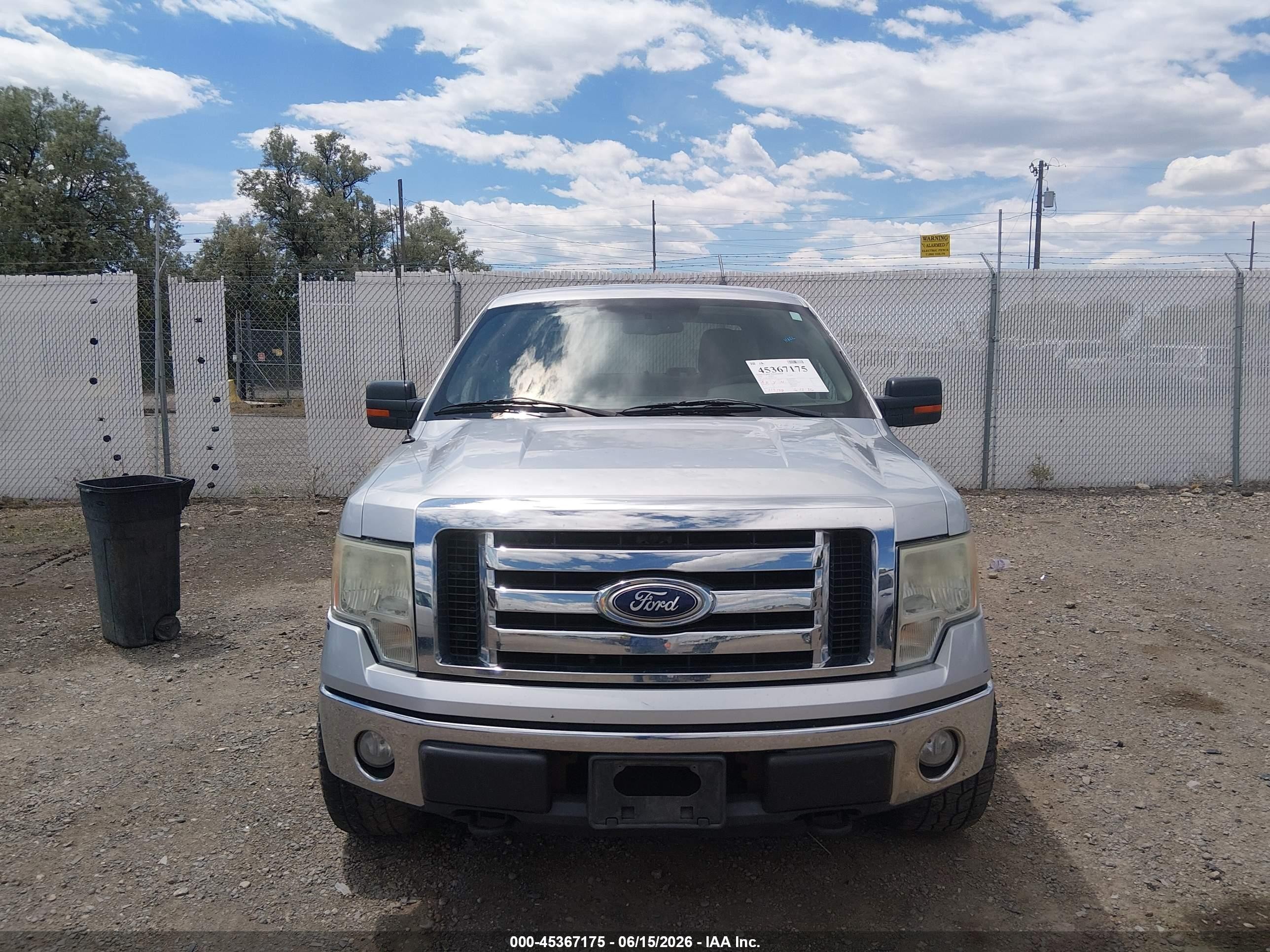 2010 Ford F-150 Xlt Silver vin: 1FTEW1E84AFC53751