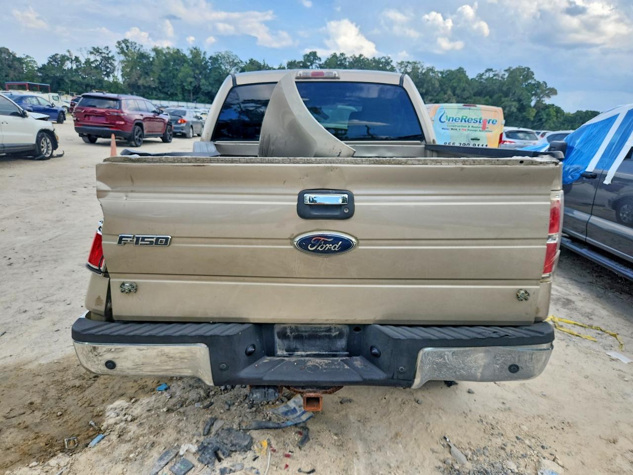 2010 Ford F150 Supercrew Tan vin: 1FTEW1E84AFD62923