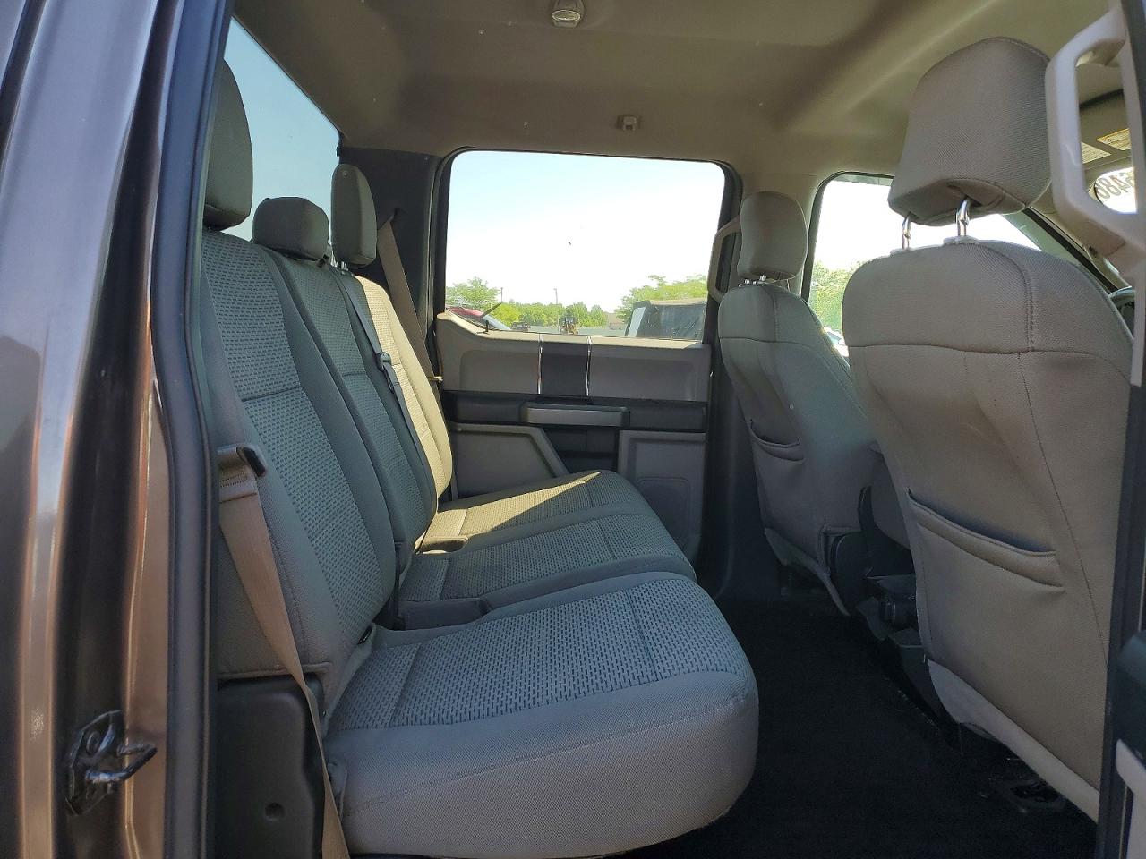 2015 Ford F150 Supercrew Gray vin: 1FTEW1E84FKD49295
