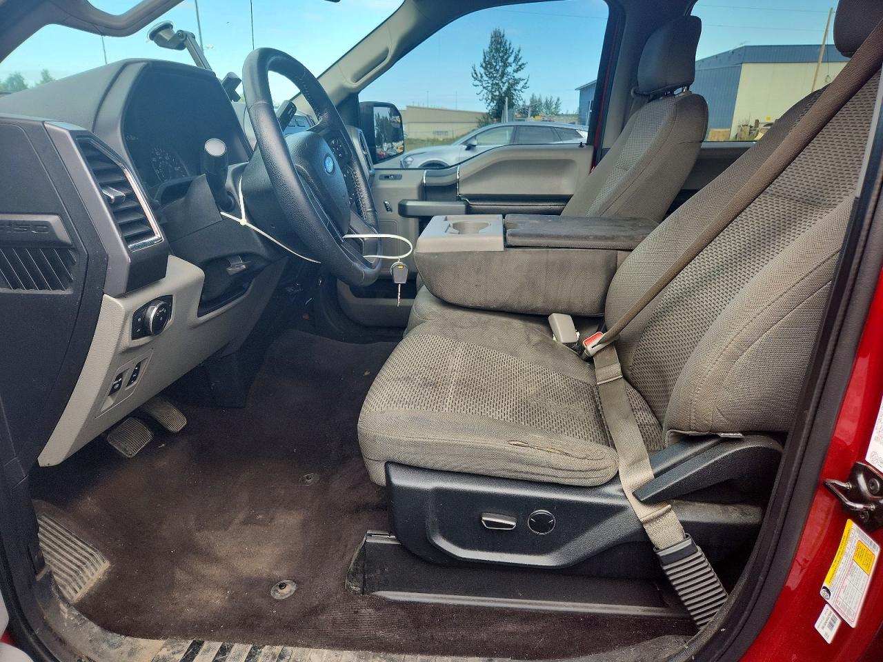 2015 Ford F150 Supercrew Red vin: 1FTEW1E84FKE12332