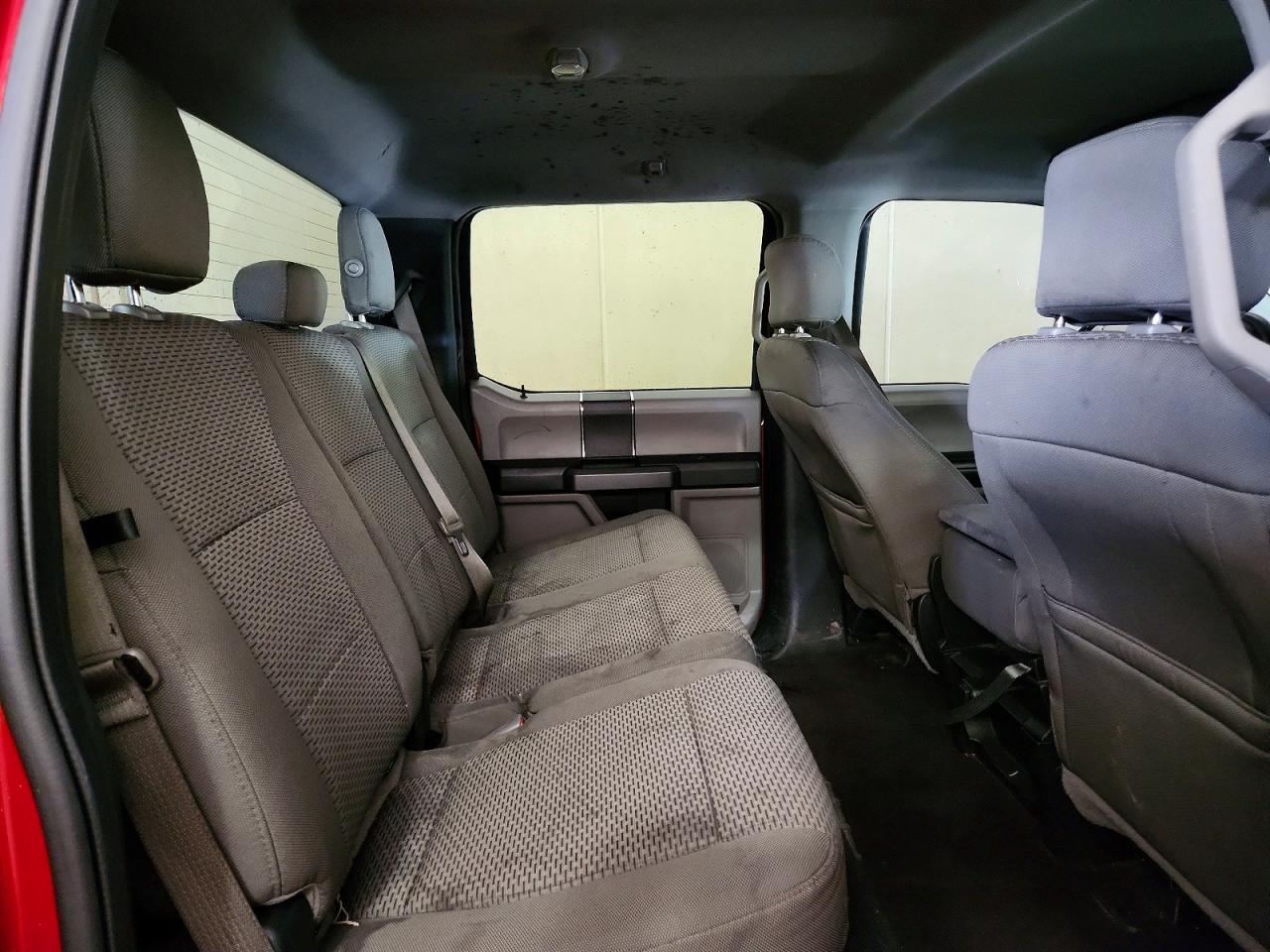 2015 Ford F150 Supercrew Red vin: 1FTEW1E84FKE12332