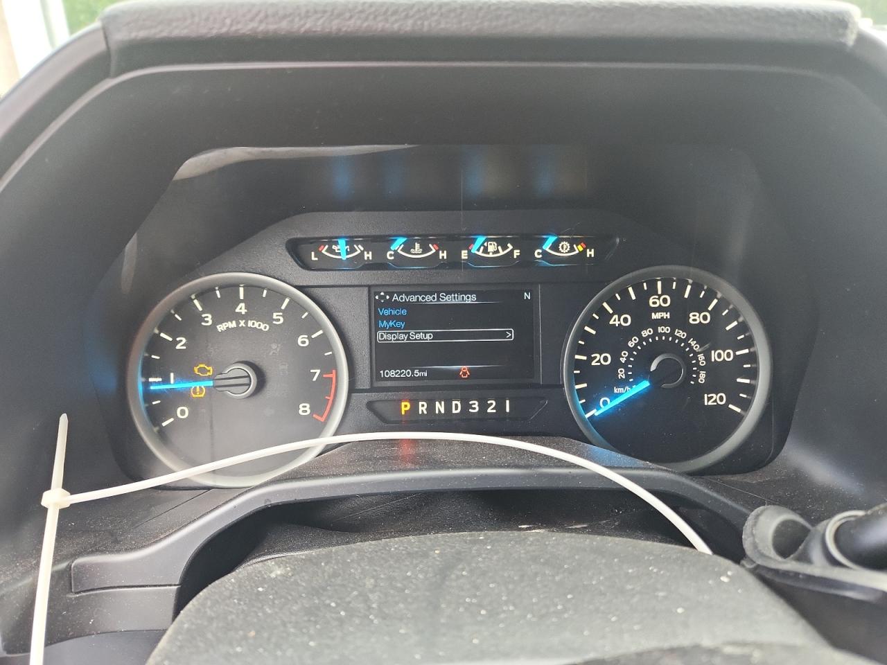2015 Ford F150 Supercrew Red vin: 1FTEW1E84FKE12332 Damage: Warning Light - Engine, On, Unacceptable