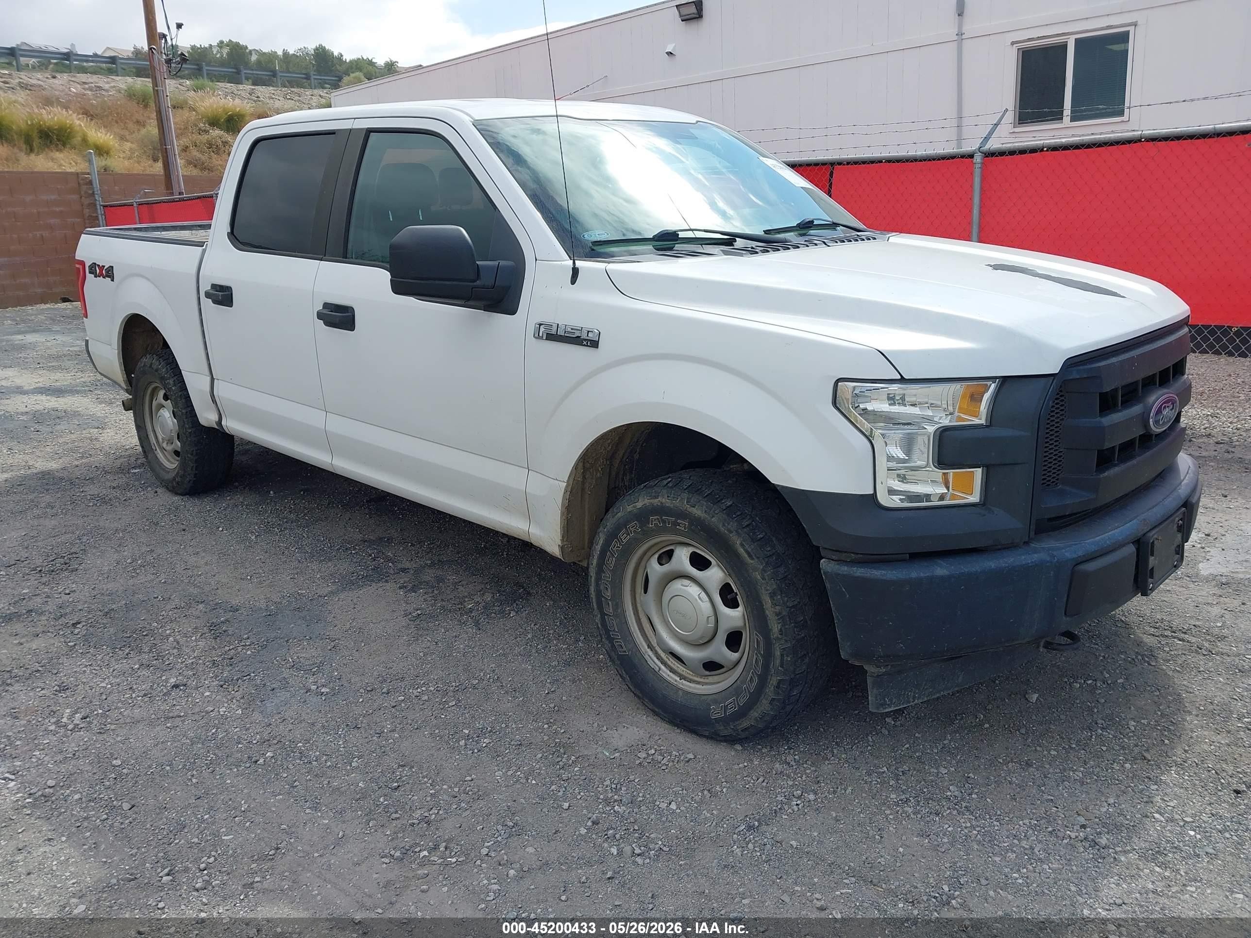 2017 Ford F-150 Xl Белый vin: 1FTEW1E84HKE26329