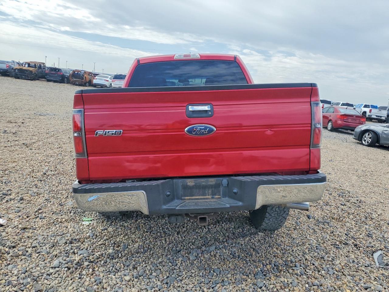 2010 Ford F150 Supercrew Red vin: 1FTEW1E85AFD11320
