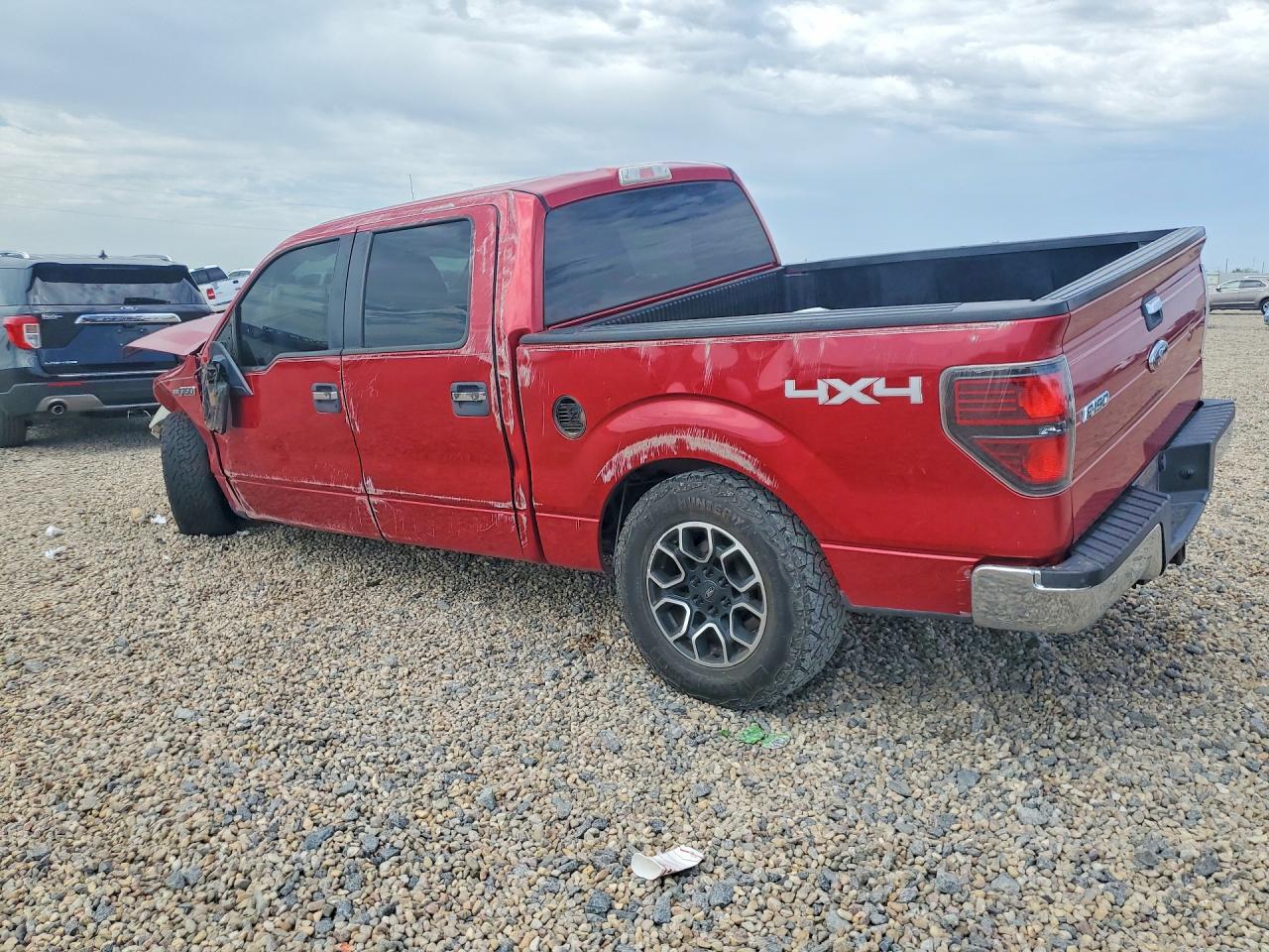 2010 Ford F150 Supercrew Red vin: 1FTEW1E85AFD11320