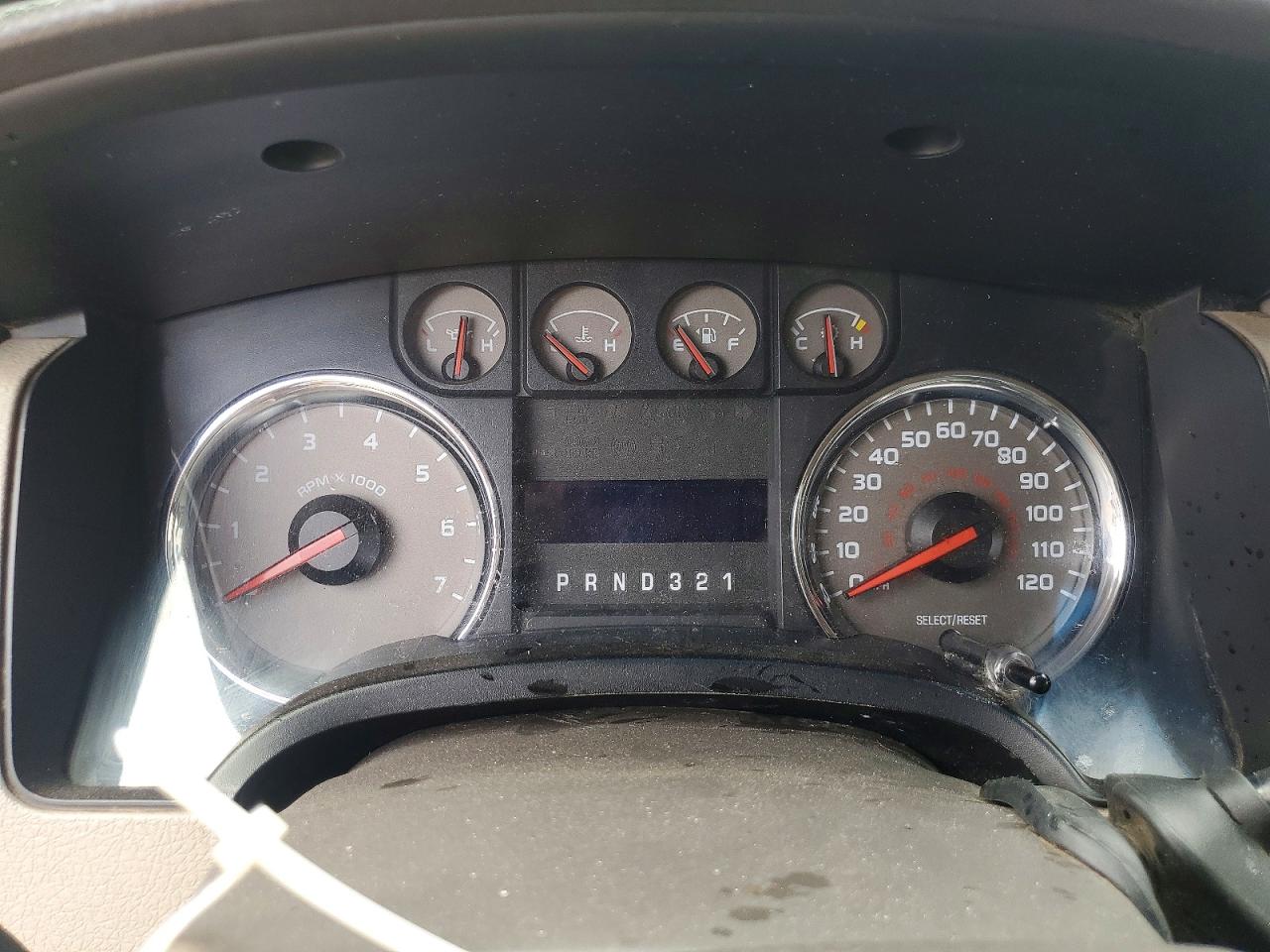 2010 Ford F150 Supercrew Red vin: 1FTEW1E85AFD11320