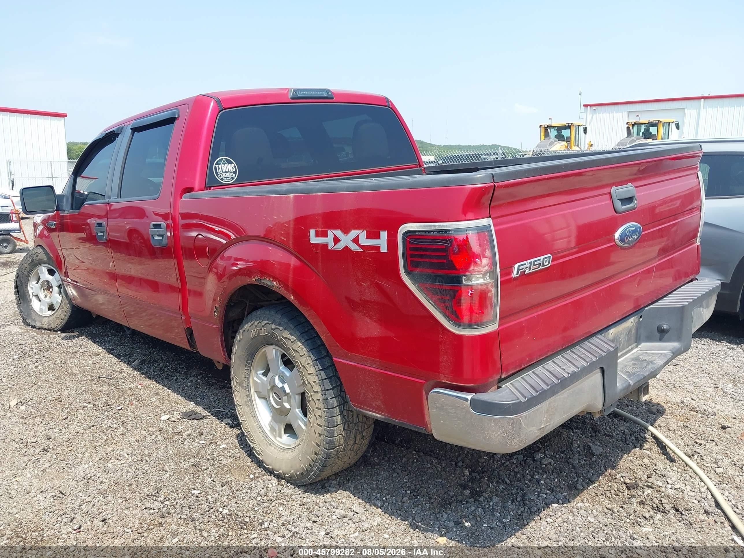 2010 Ford F-150 Xlt Red vin: 1FTEW1E85AKE08010