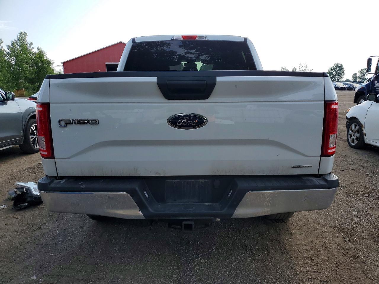 2015 Ford F150 Supercrew White vin: 1FTEW1E85FFB36350