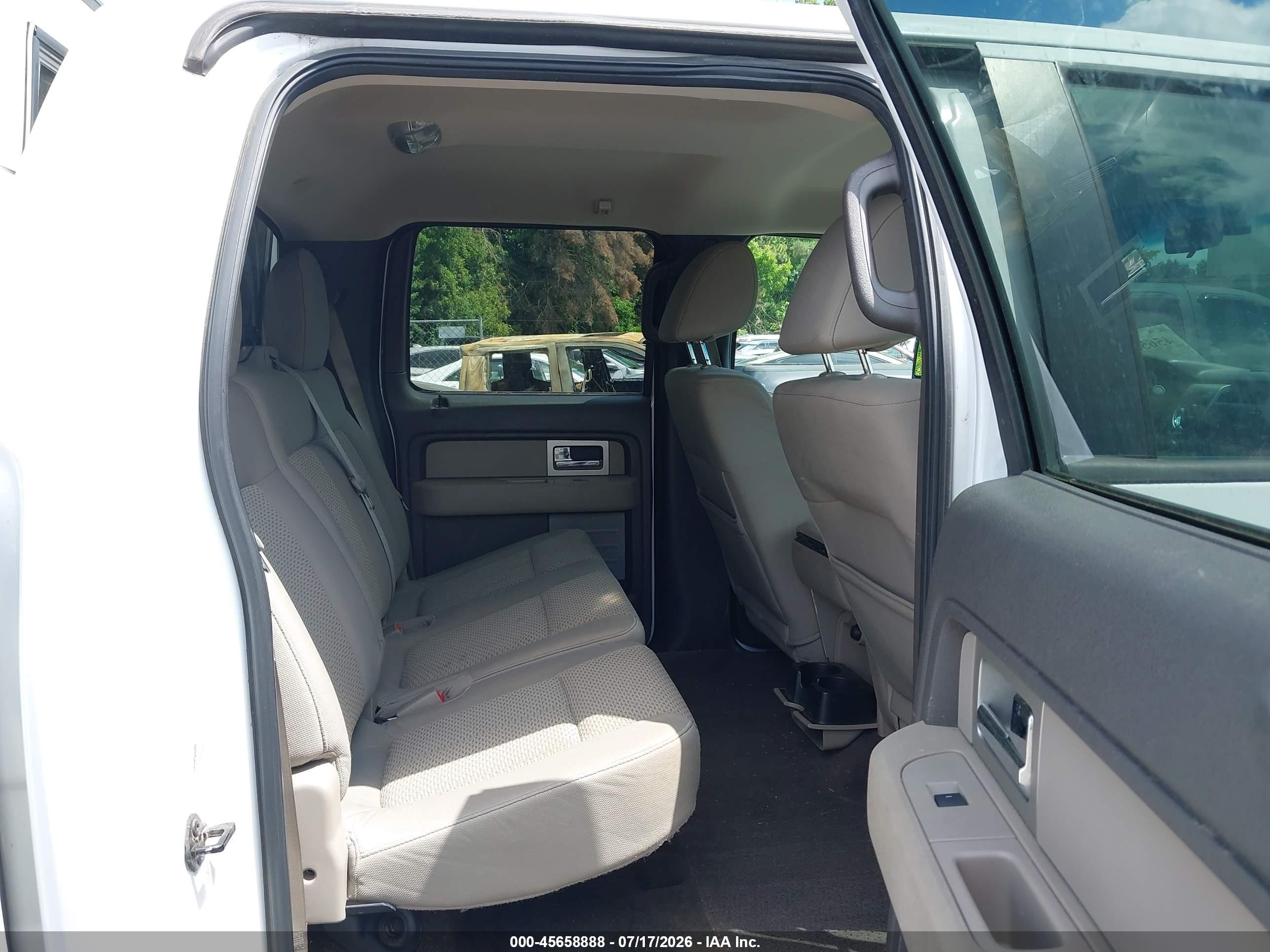 2010 Ford F-150 Xl/xlt White vin: 1FTEW1E86AFD19250